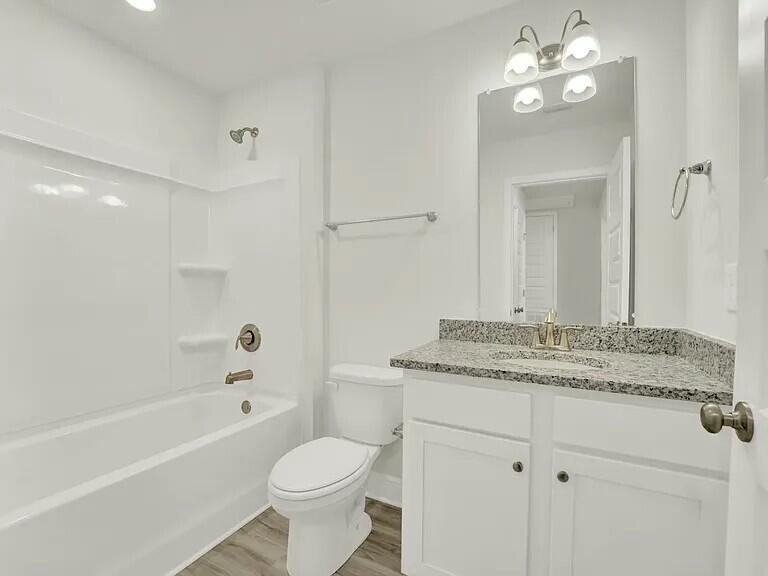 Hawk's Landing - Residential Lease