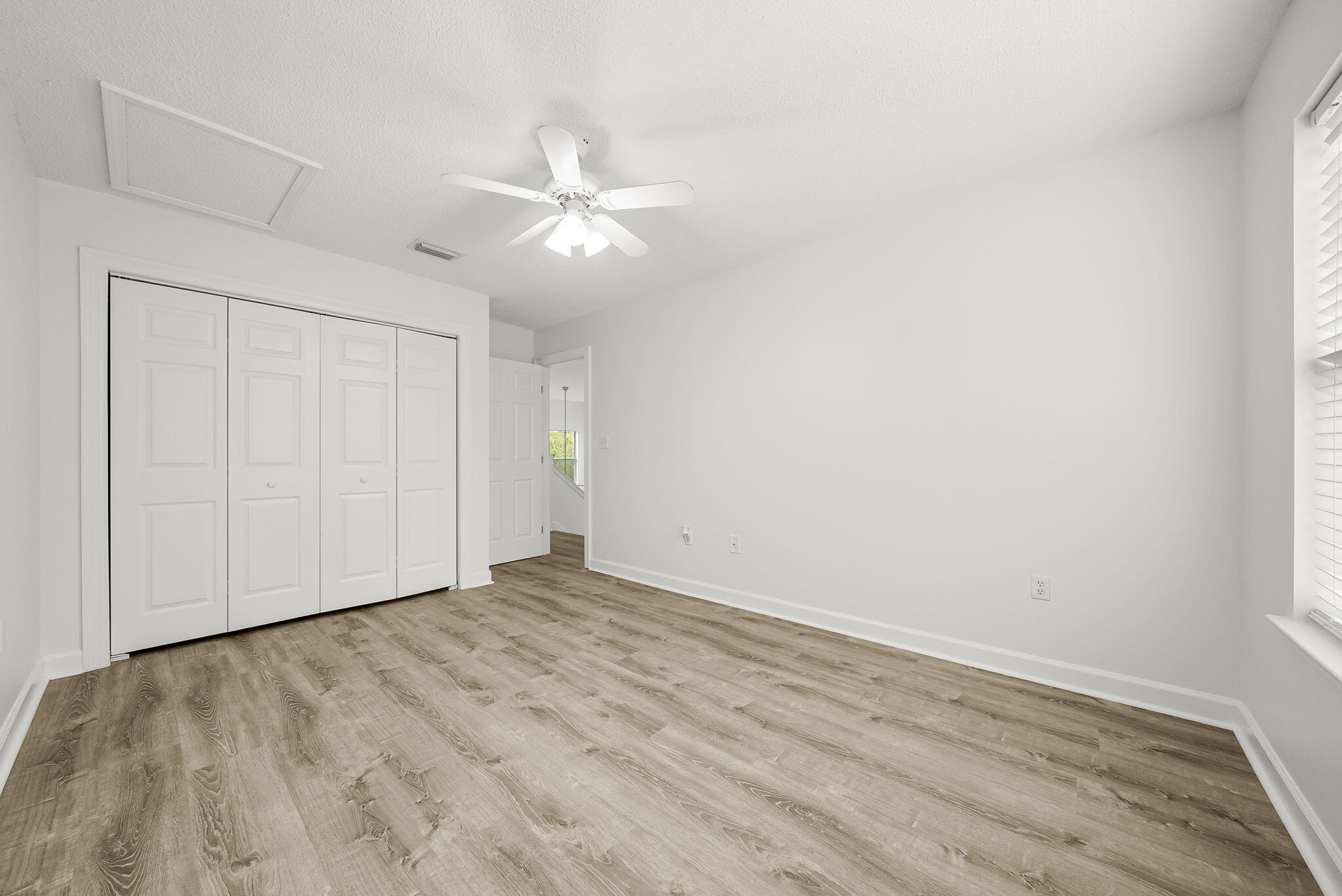 ESCADA - Residential Lease