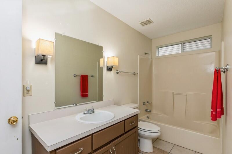 VILLAGE WEST - Residential