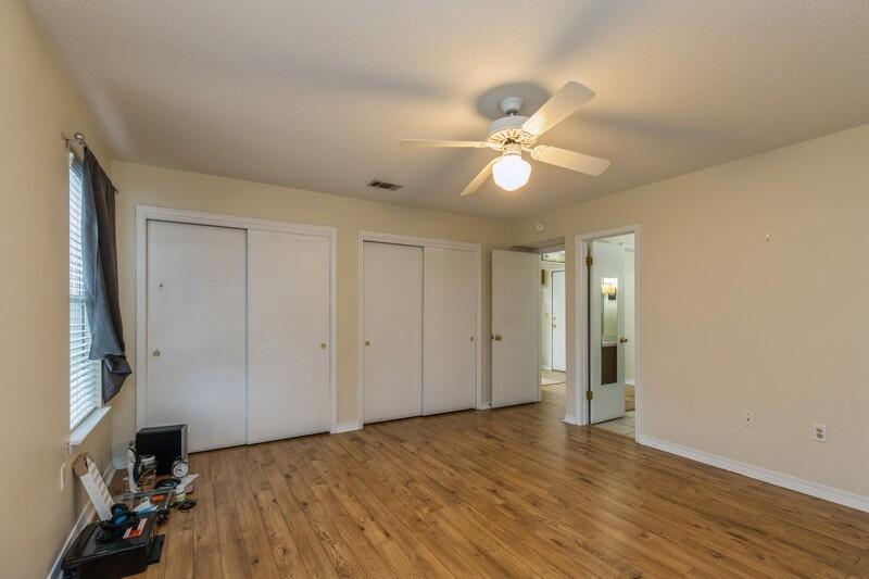 VILLAGE WEST - Residential