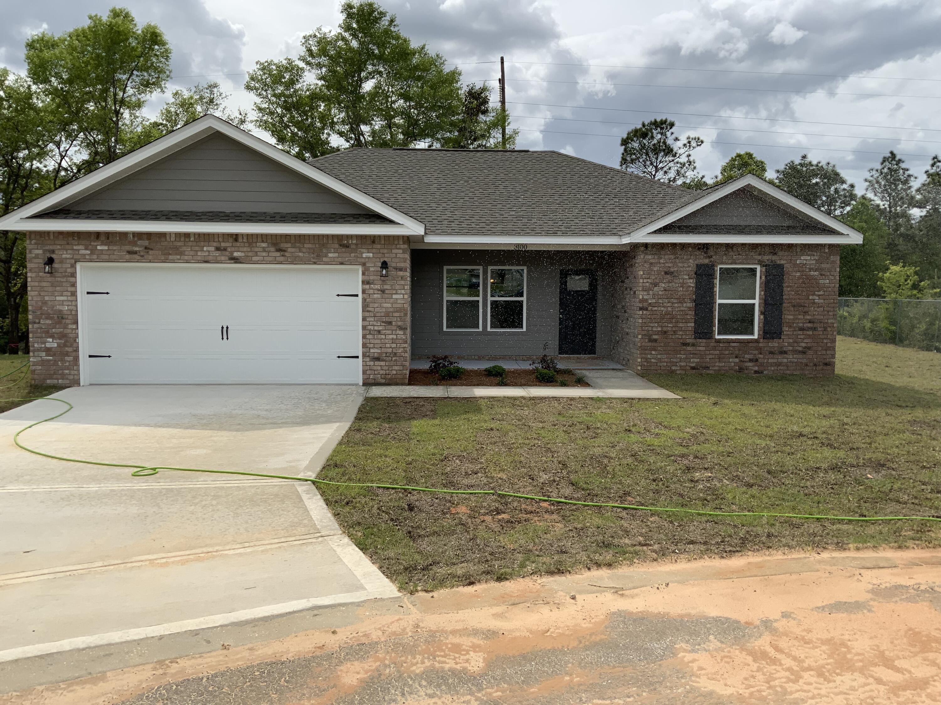 MAJESTIC OAKS VINEYARD - Residential