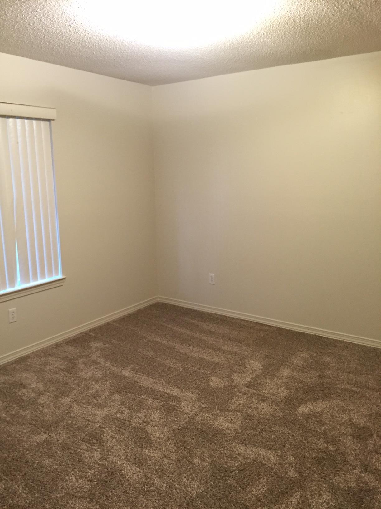 BURTON RIDGE - Residential Lease