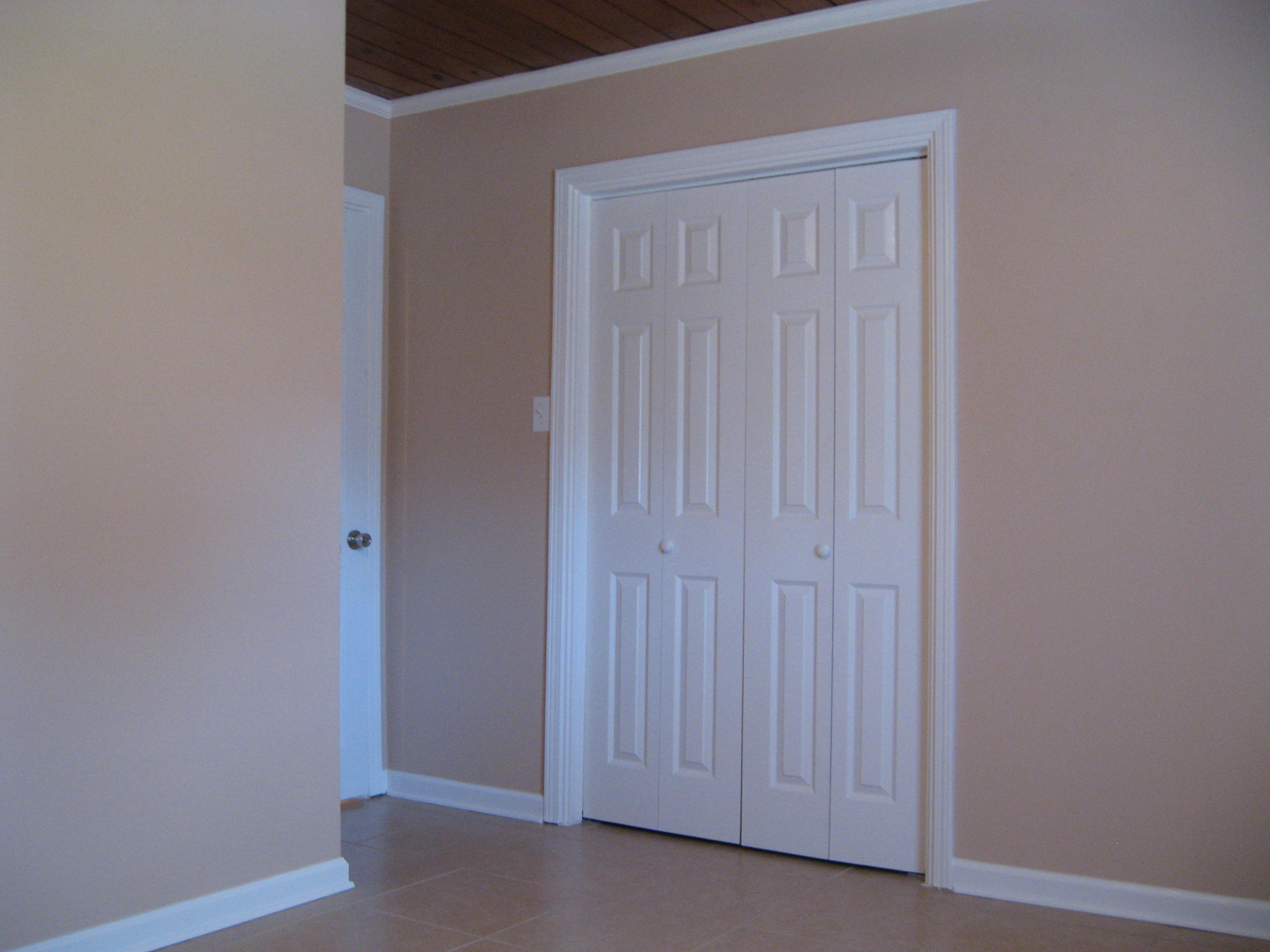 PINE VIEW - Residential Lease