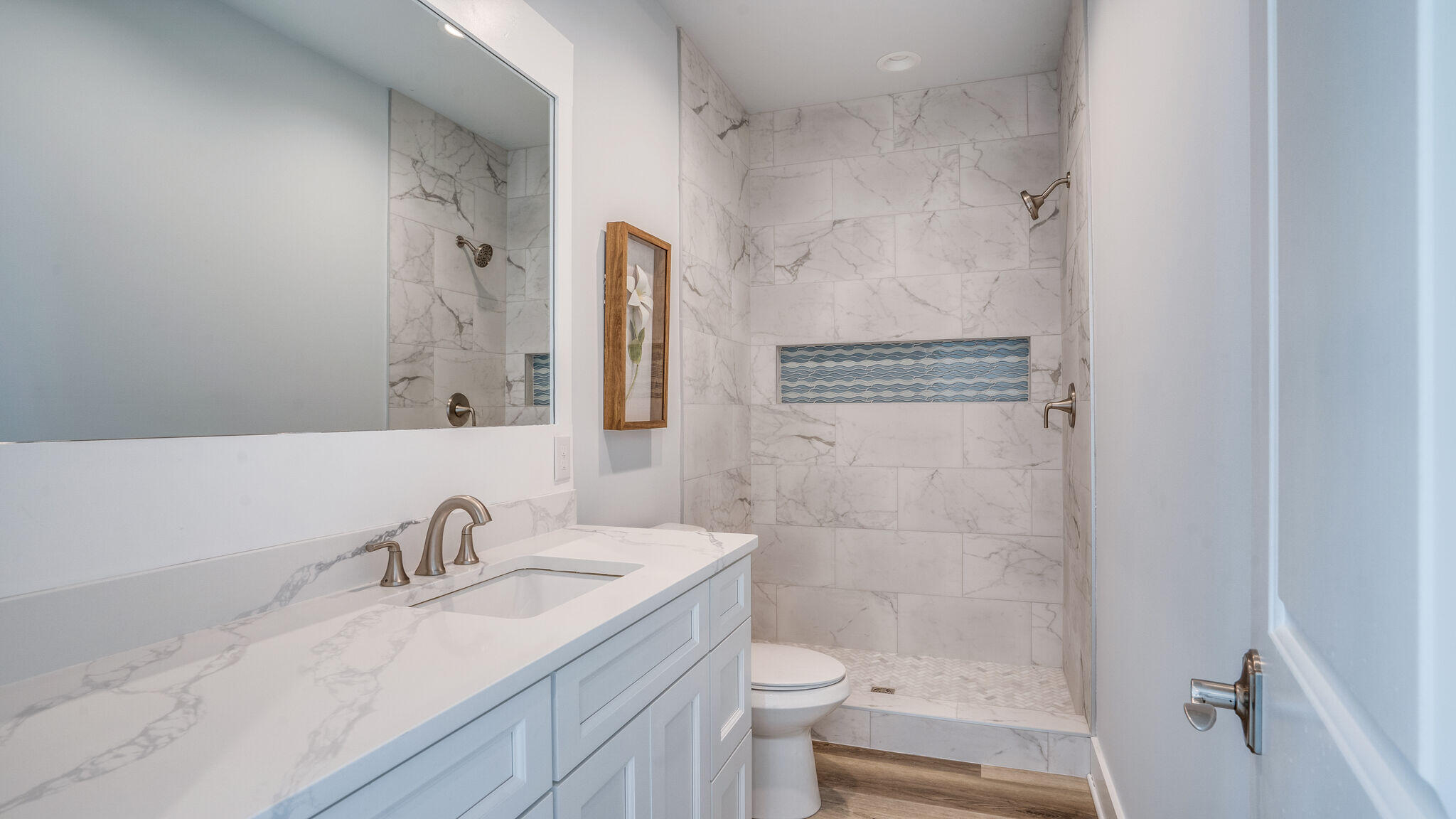 TREETOP VILLAGE - Residential