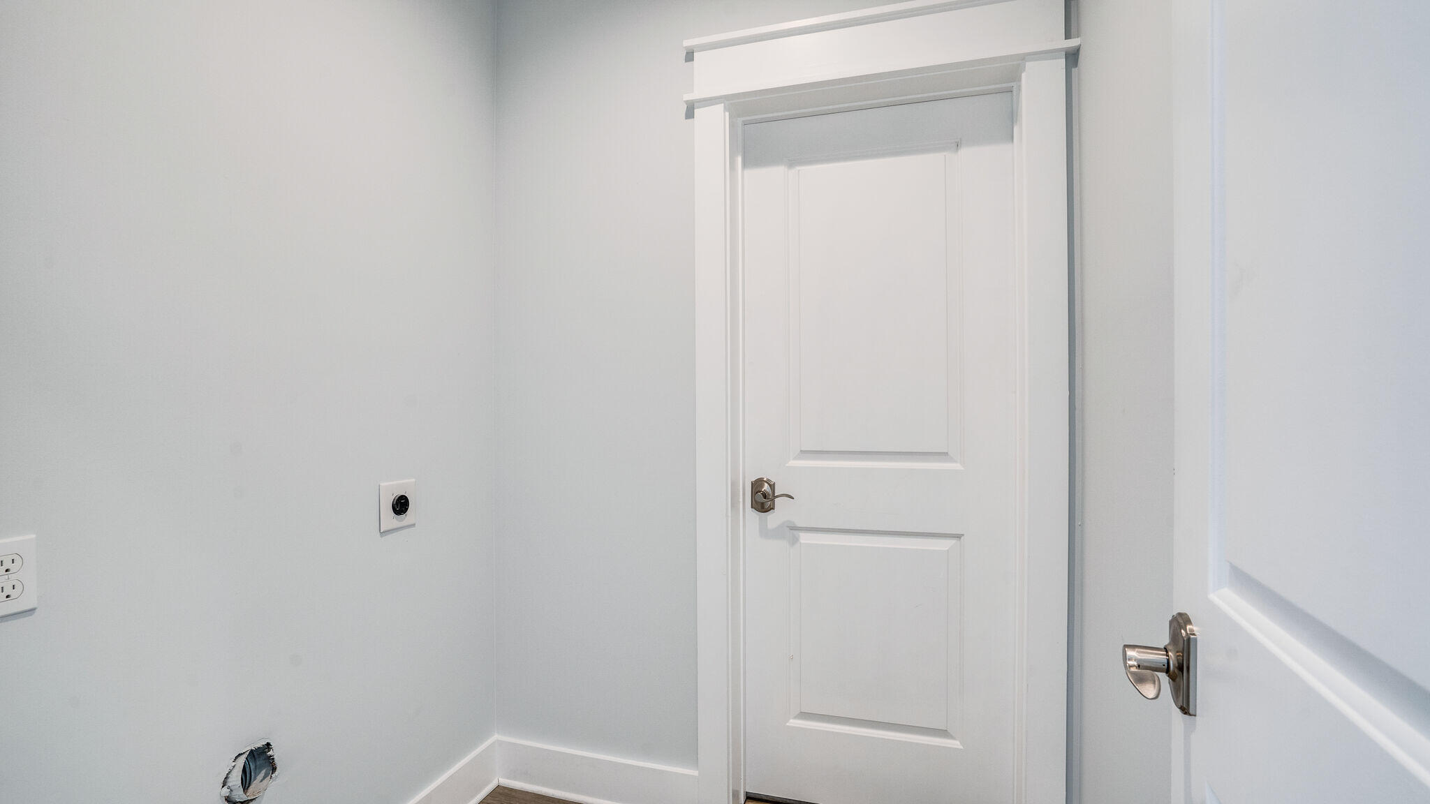 TREETOP VILLAGE - Residential