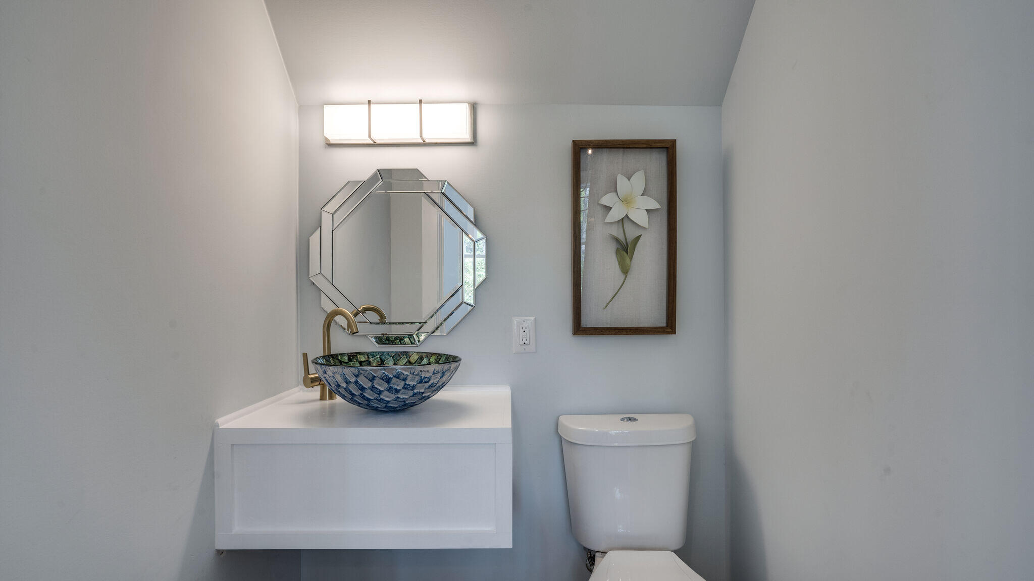 TREETOP VILLAGE - Residential