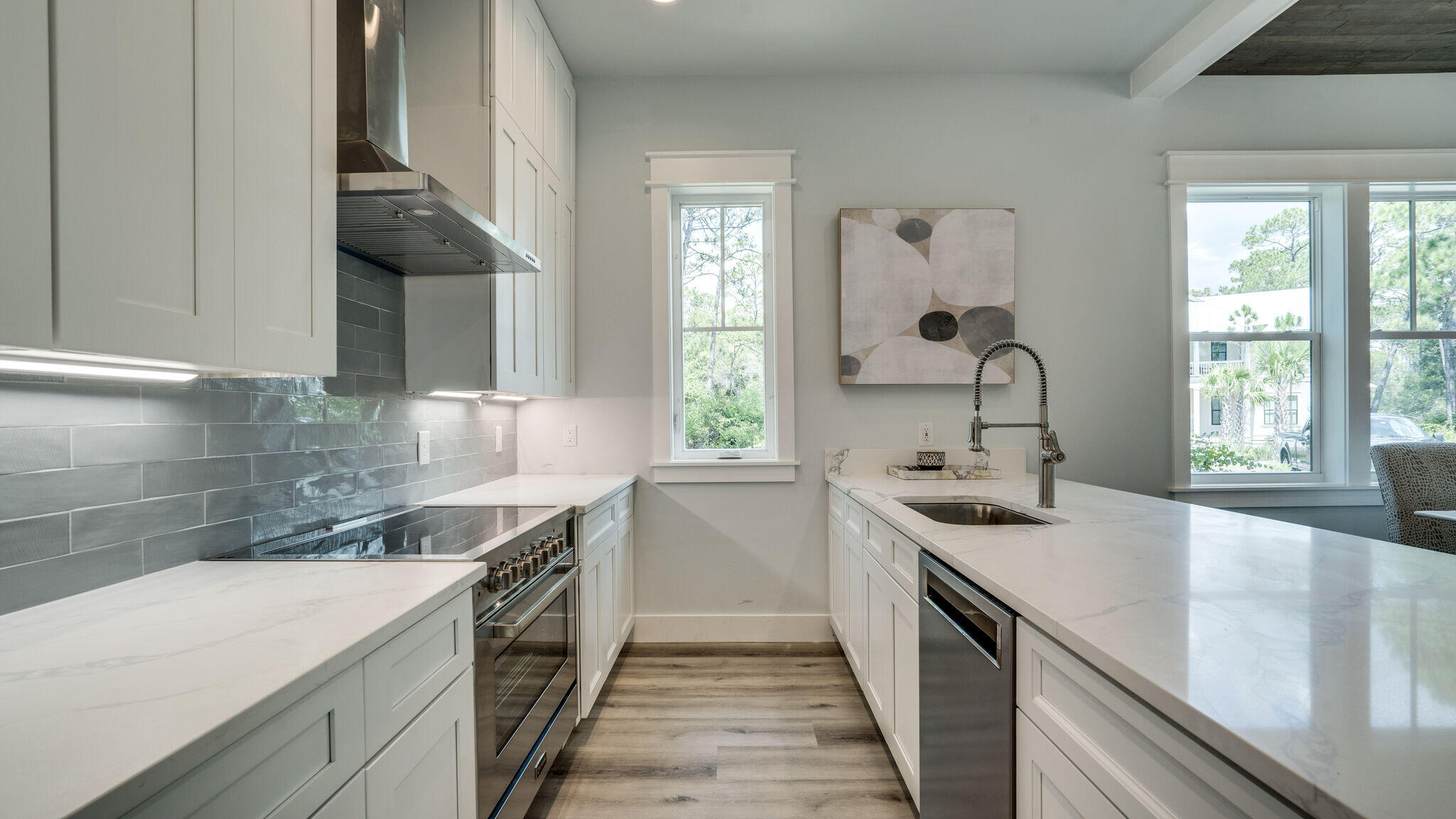 TREETOP VILLAGE - Residential