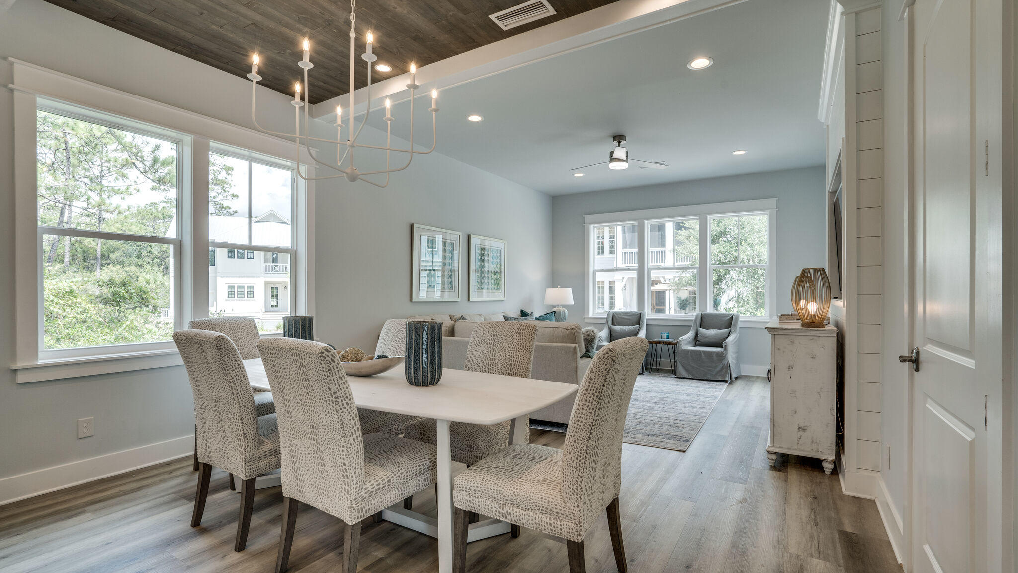 TREETOP VILLAGE - Residential