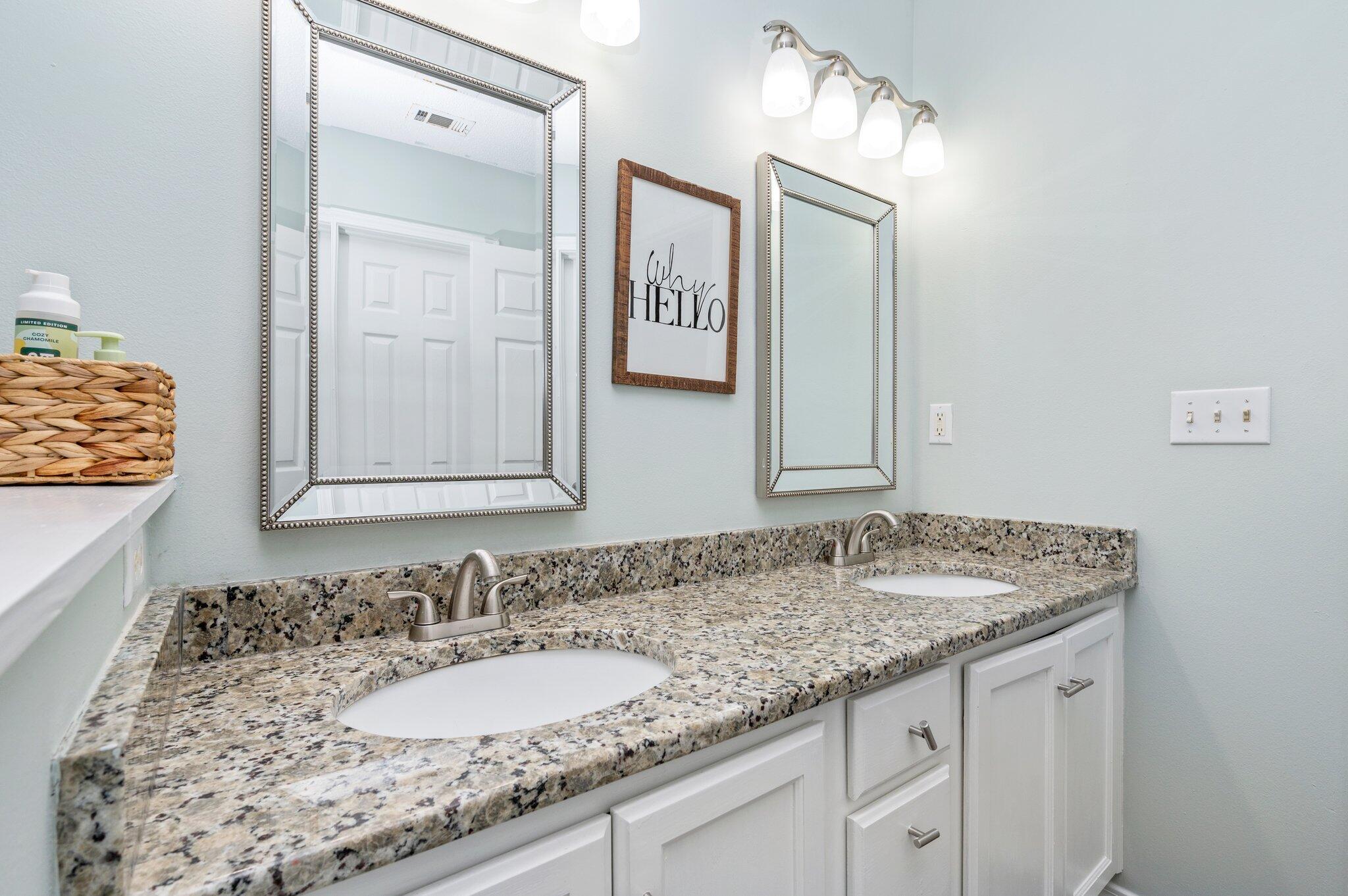 RIVERCHASE S/D PH 1 - Residential