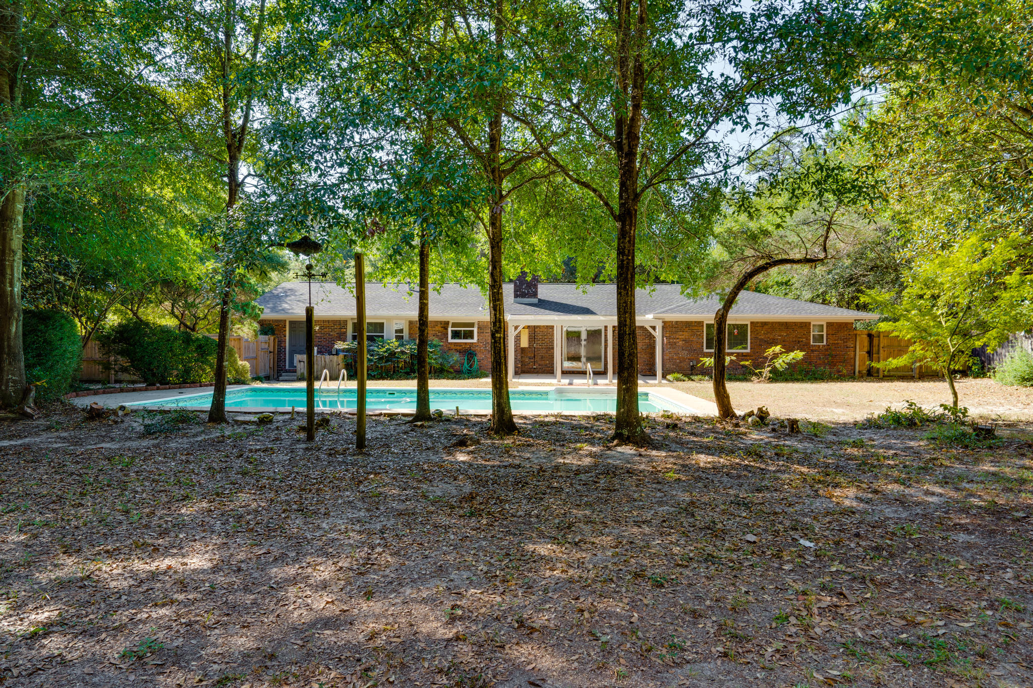 ROCKY BAYOU ESTATES 04 - Residential