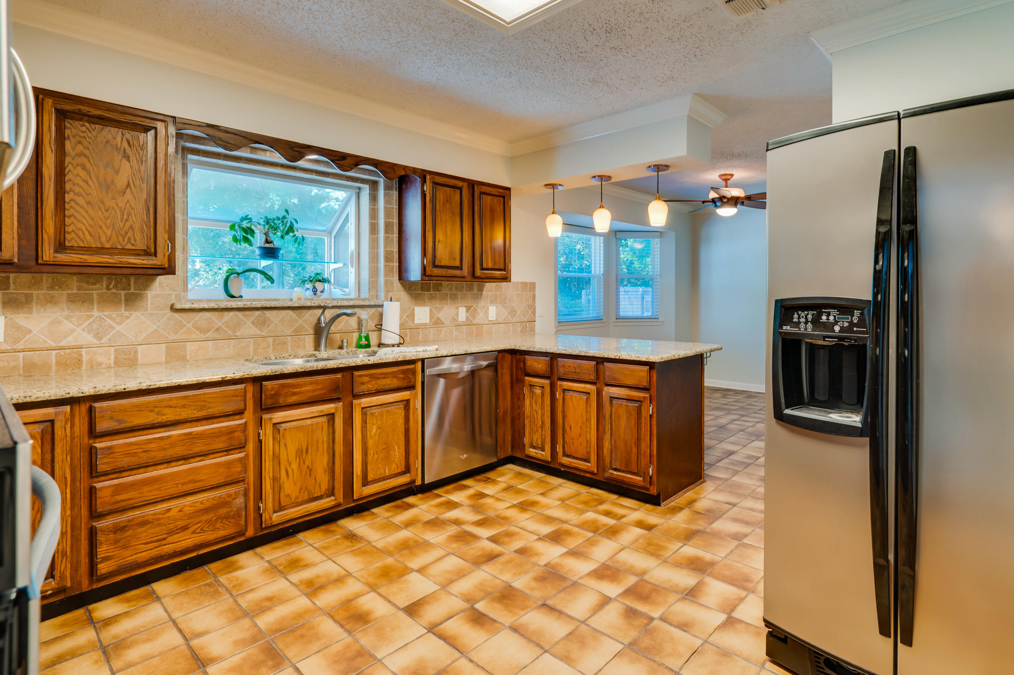 ROCKY BAYOU ESTATES 04 - Residential