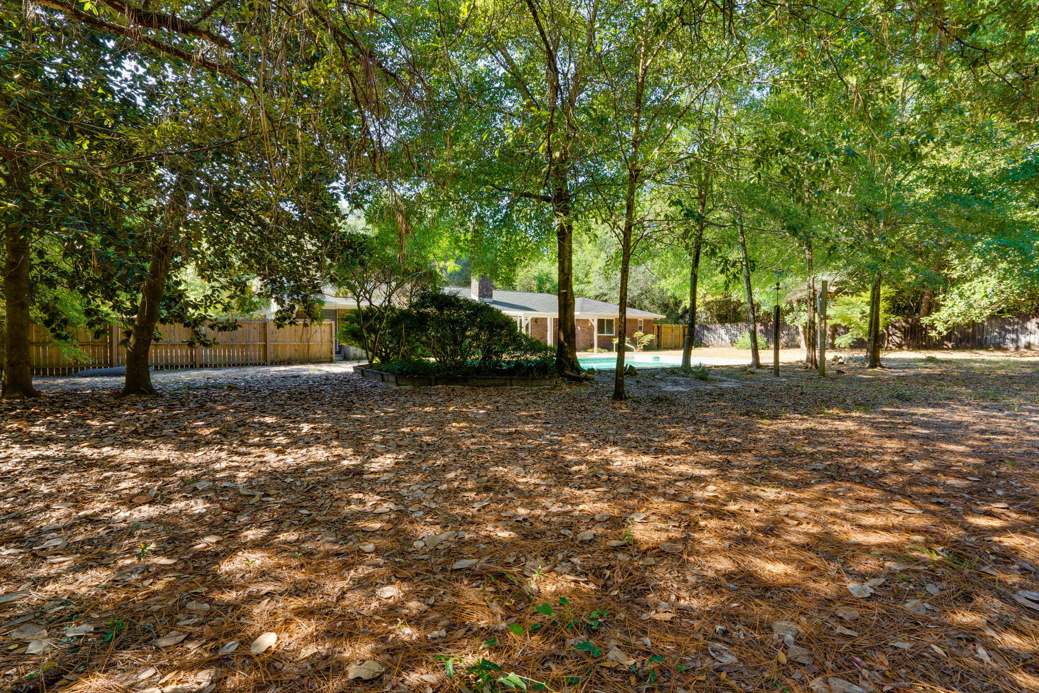ROCKY BAYOU ESTATES 04 - Residential