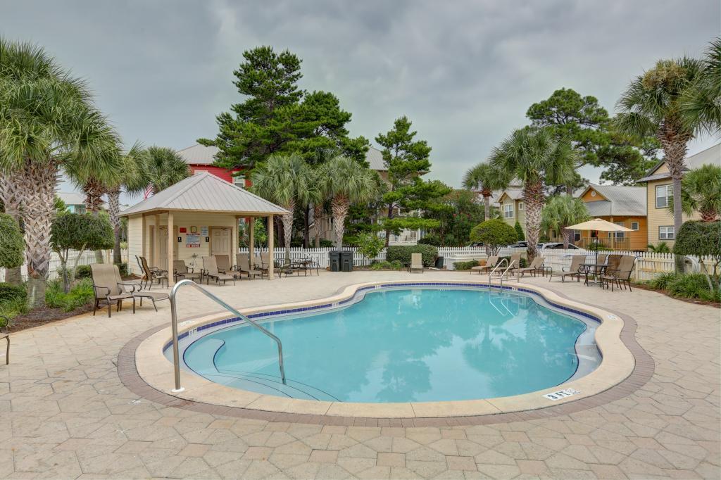 OLD FLORIDA VILLAGE - Residential