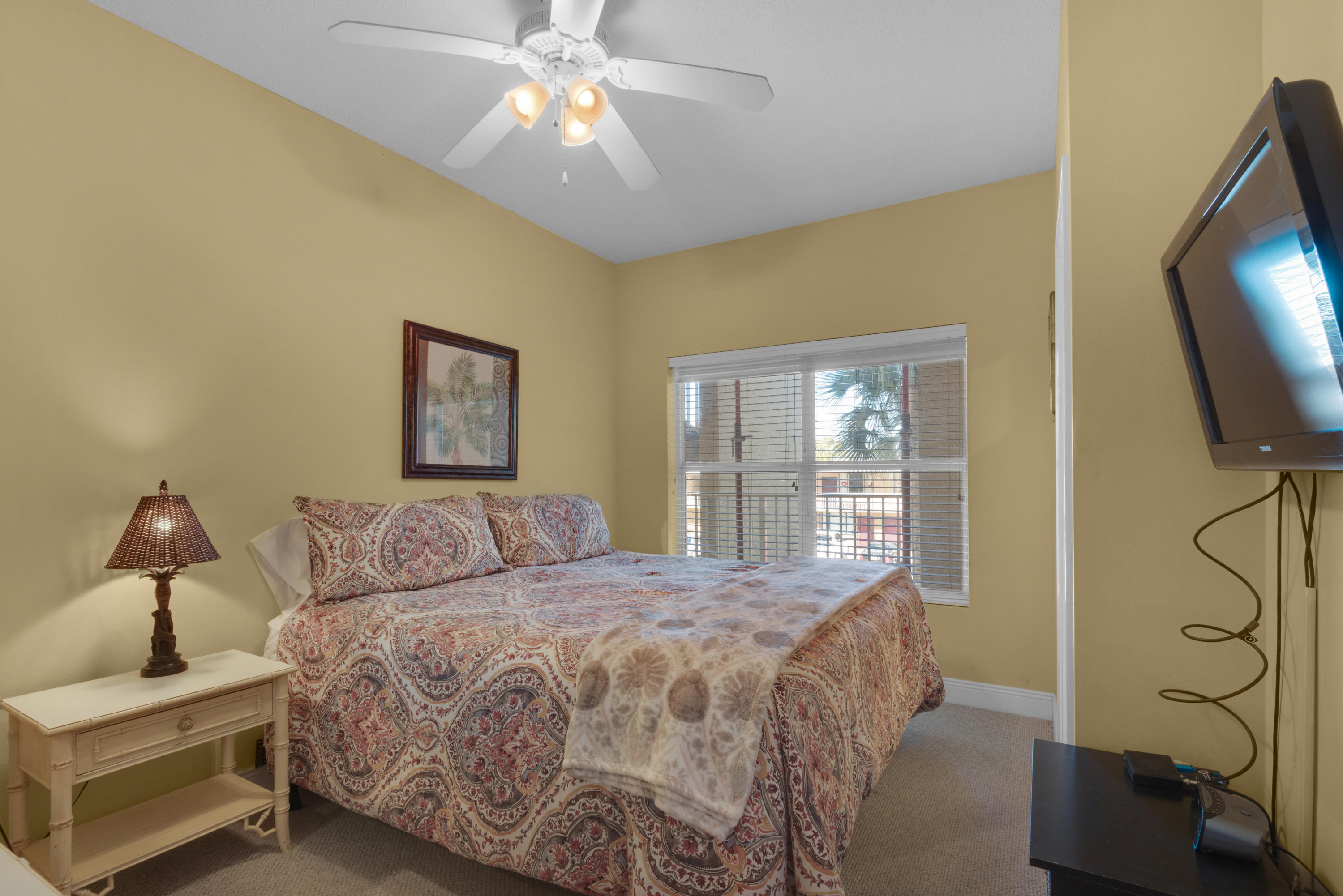 BLUE DOLPHIN CONDO - Residential