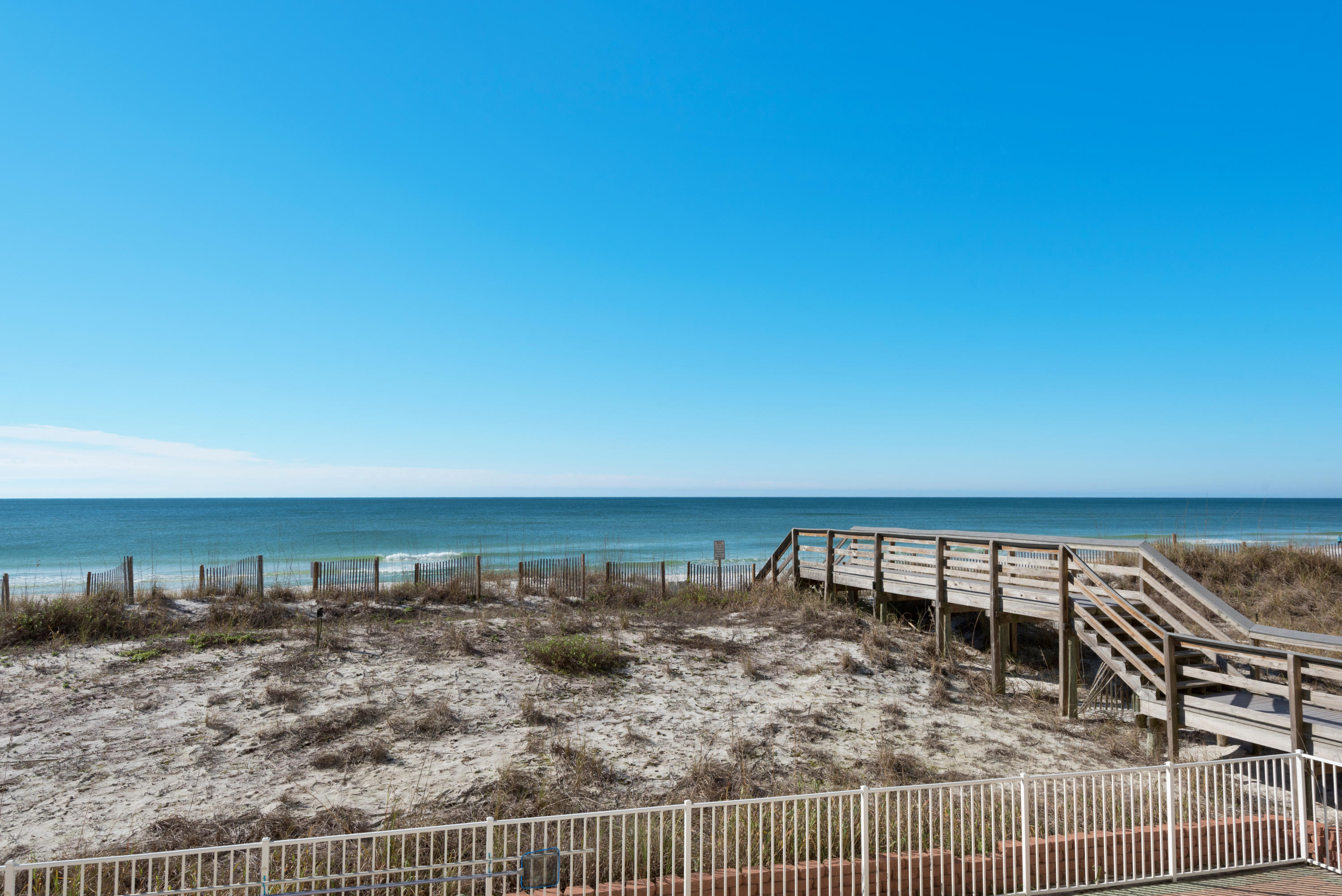 BLUE DOLPHIN CONDO - Residential