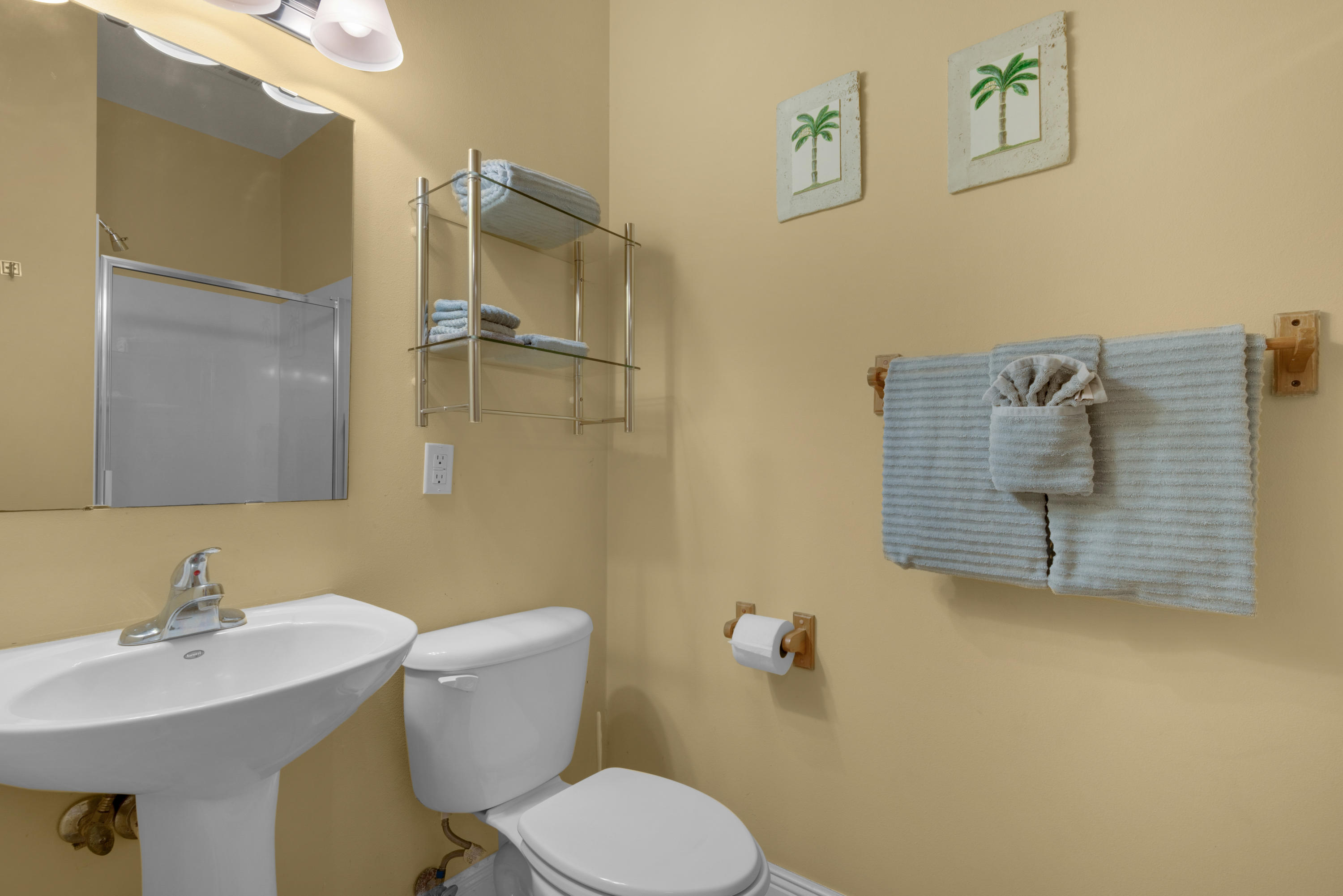 BLUE DOLPHIN CONDO - Residential