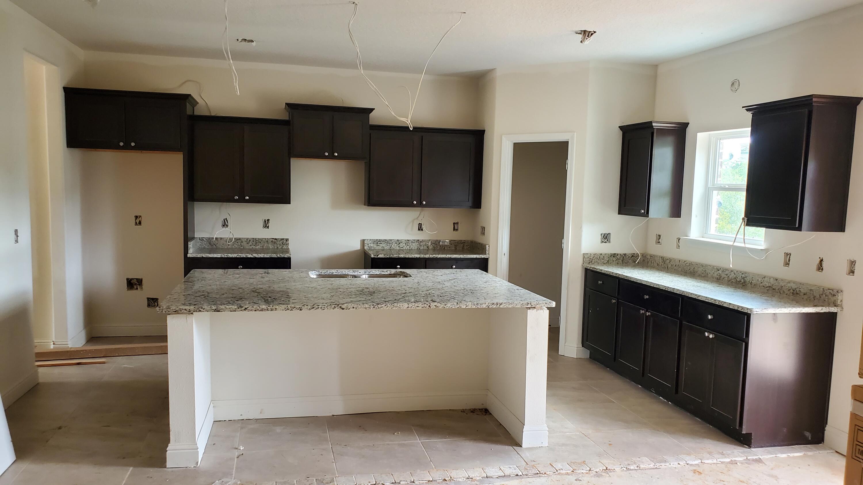 Nature Lake - Residential