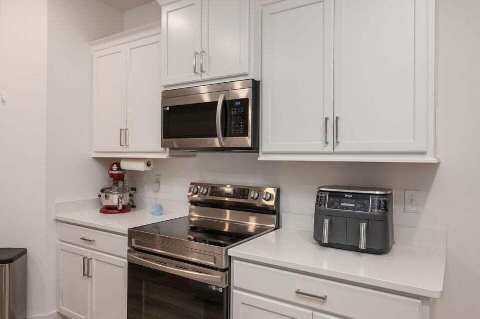 MAGNOLIA CREEK - Residential Lease