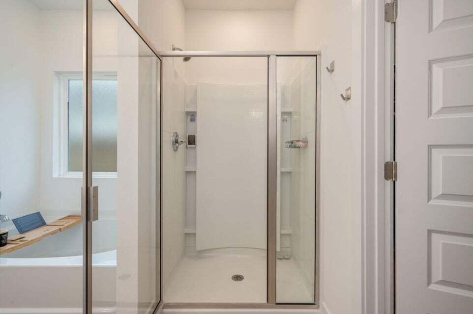 MAGNOLIA CREEK - Residential Lease