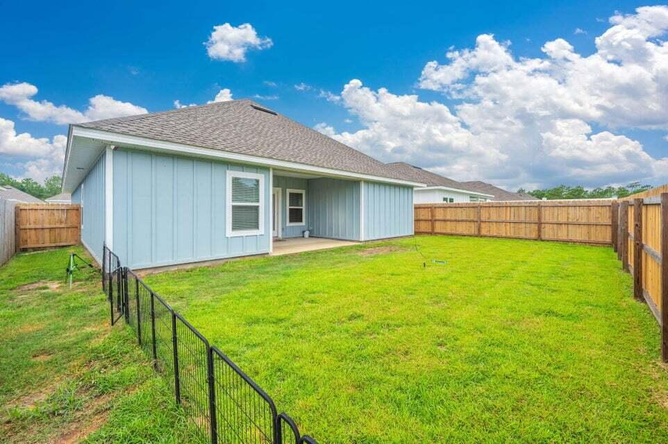 MAGNOLIA CREEK - Residential Lease