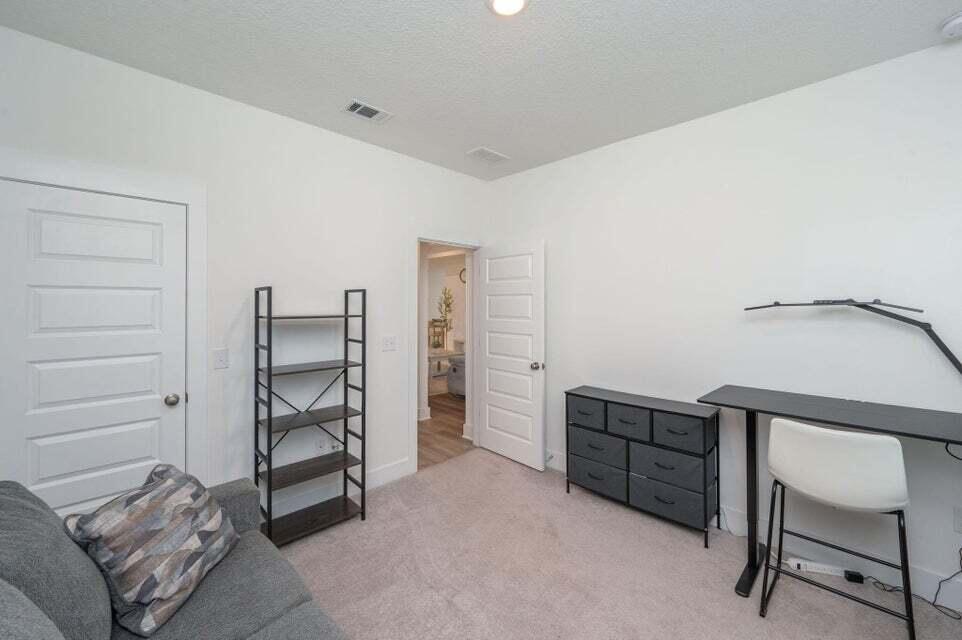 MAGNOLIA CREEK - Residential Lease