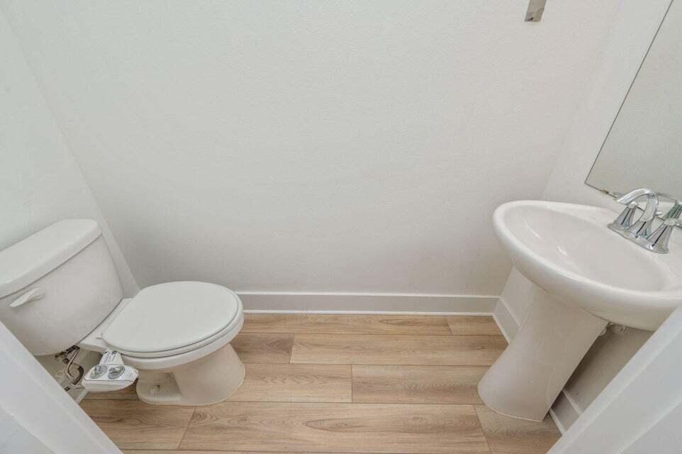 MAGNOLIA CREEK - Residential Lease