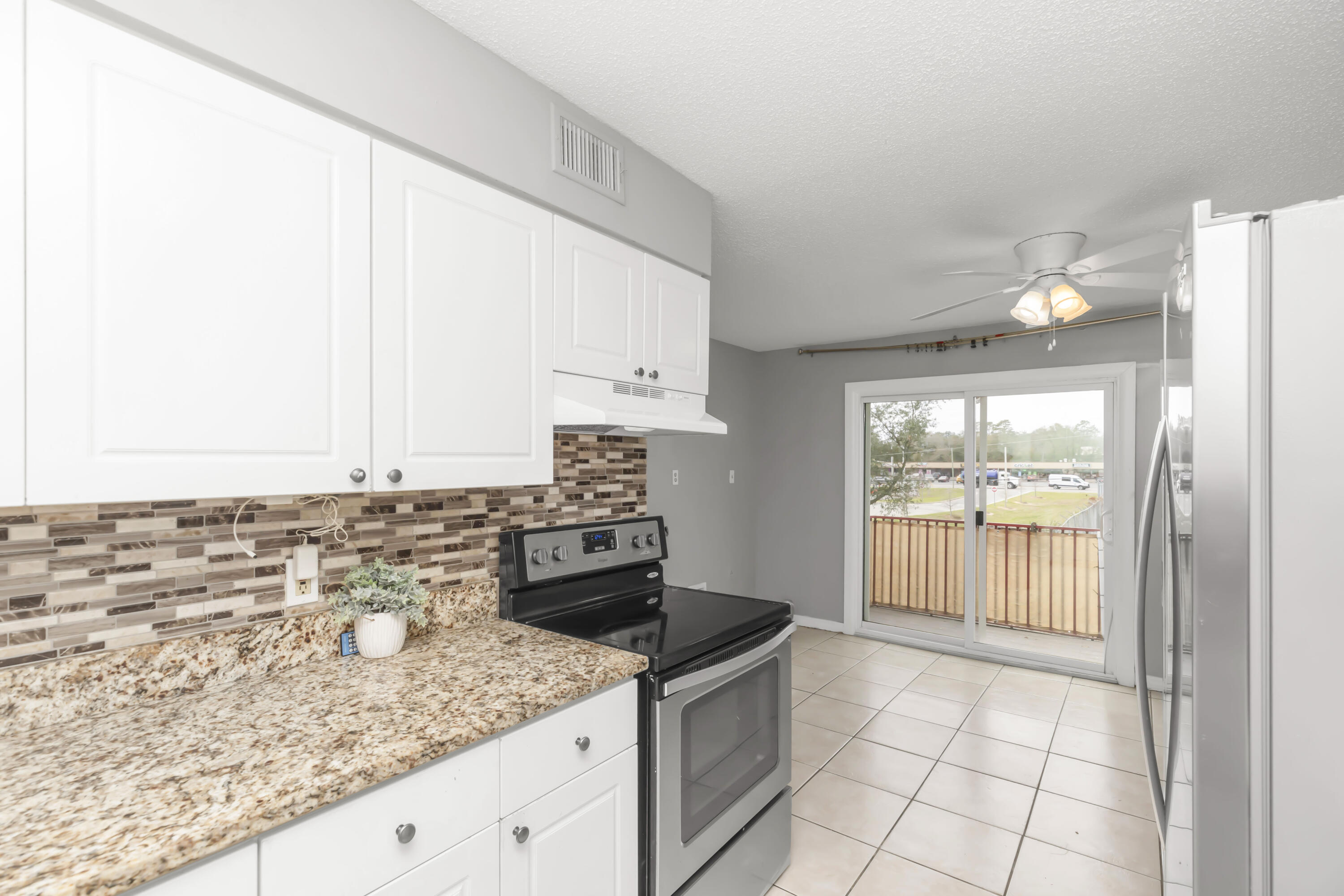 PIER ONE CONDO - Residential Lease