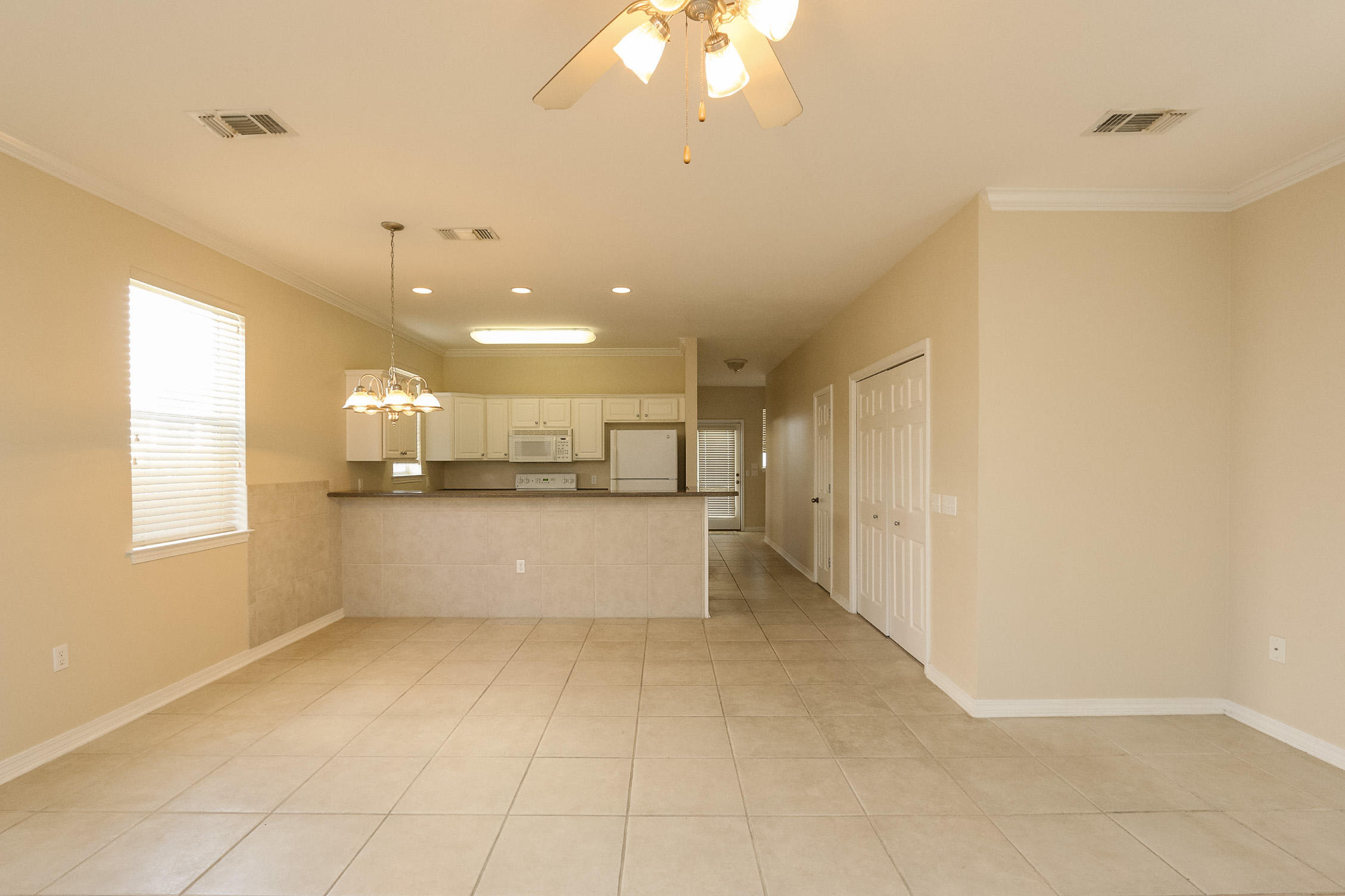 CRYSTAL BEACH - Residential