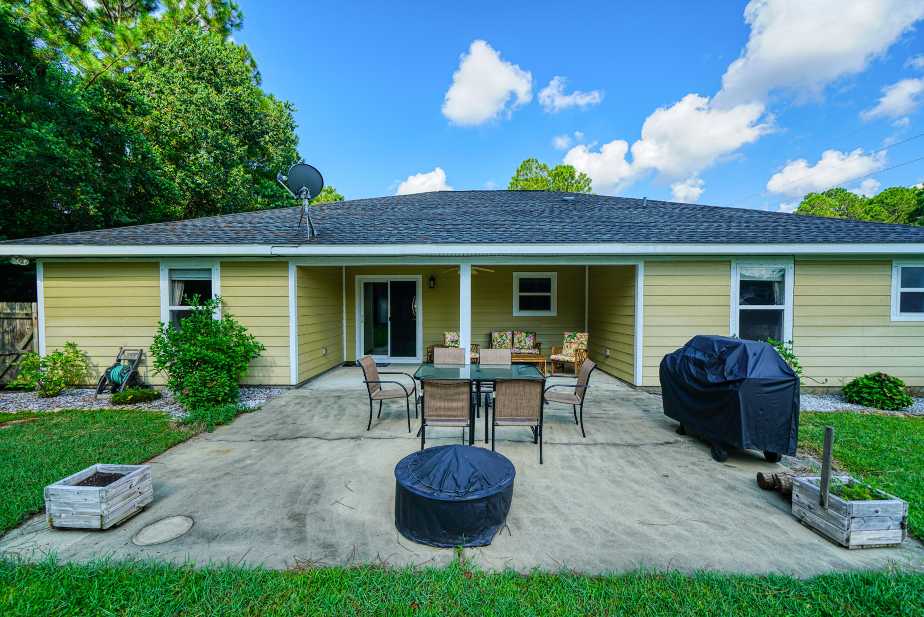 NAVARRE S/D 2ND ADDN - Residential