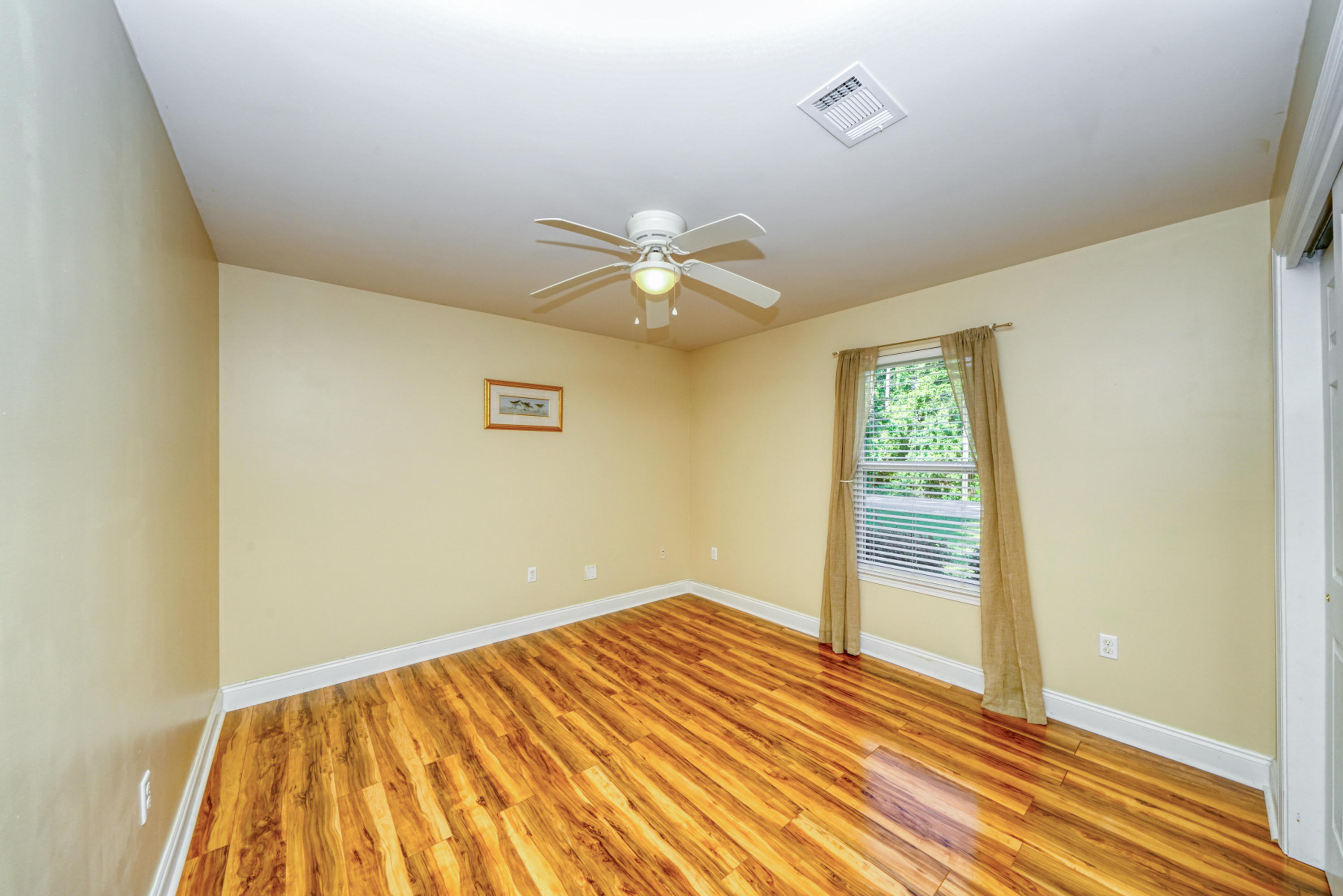 NAVARRE S/D 2ND ADDN - Residential