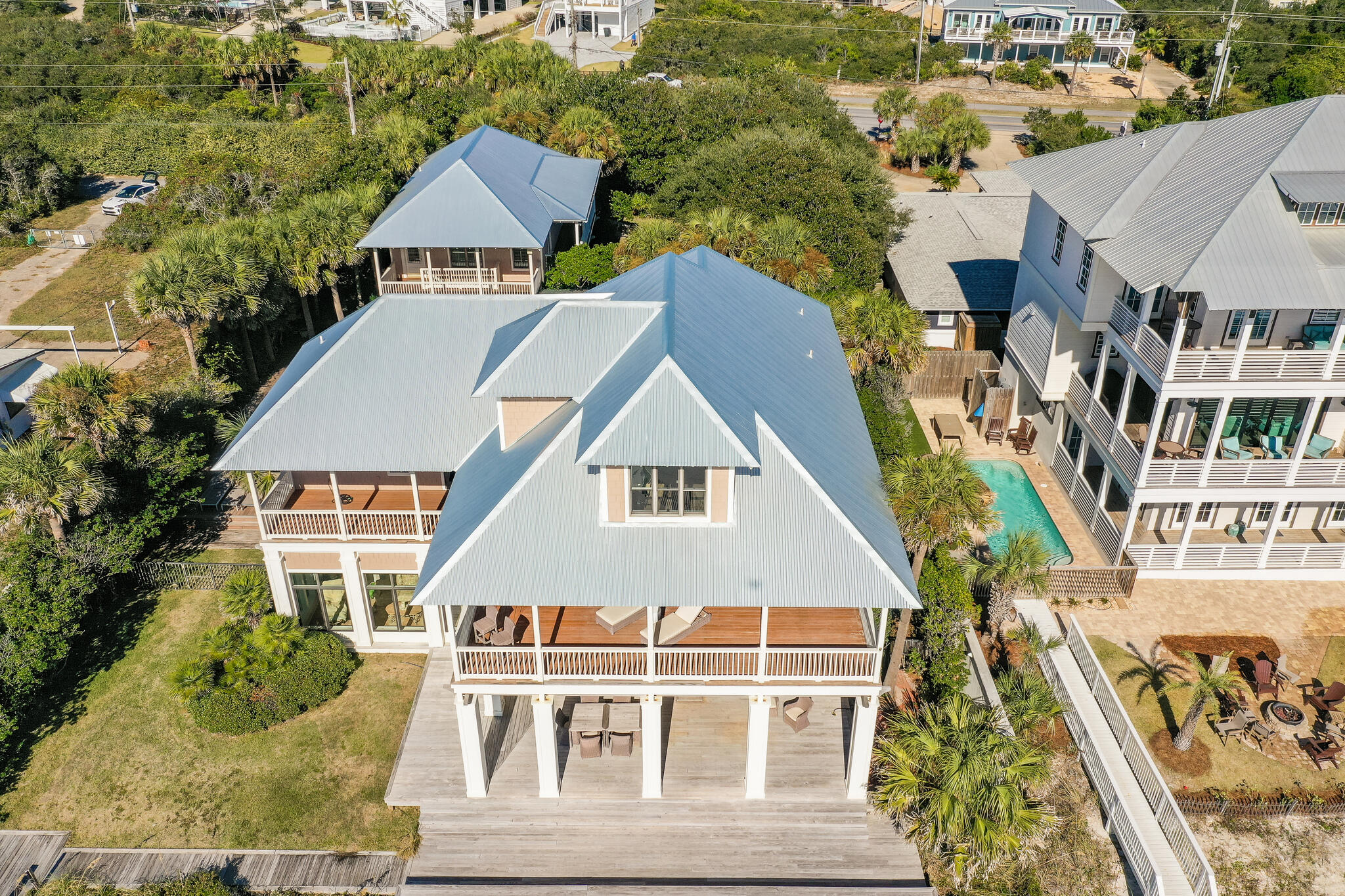 BEACH HIGHLAND - Residential