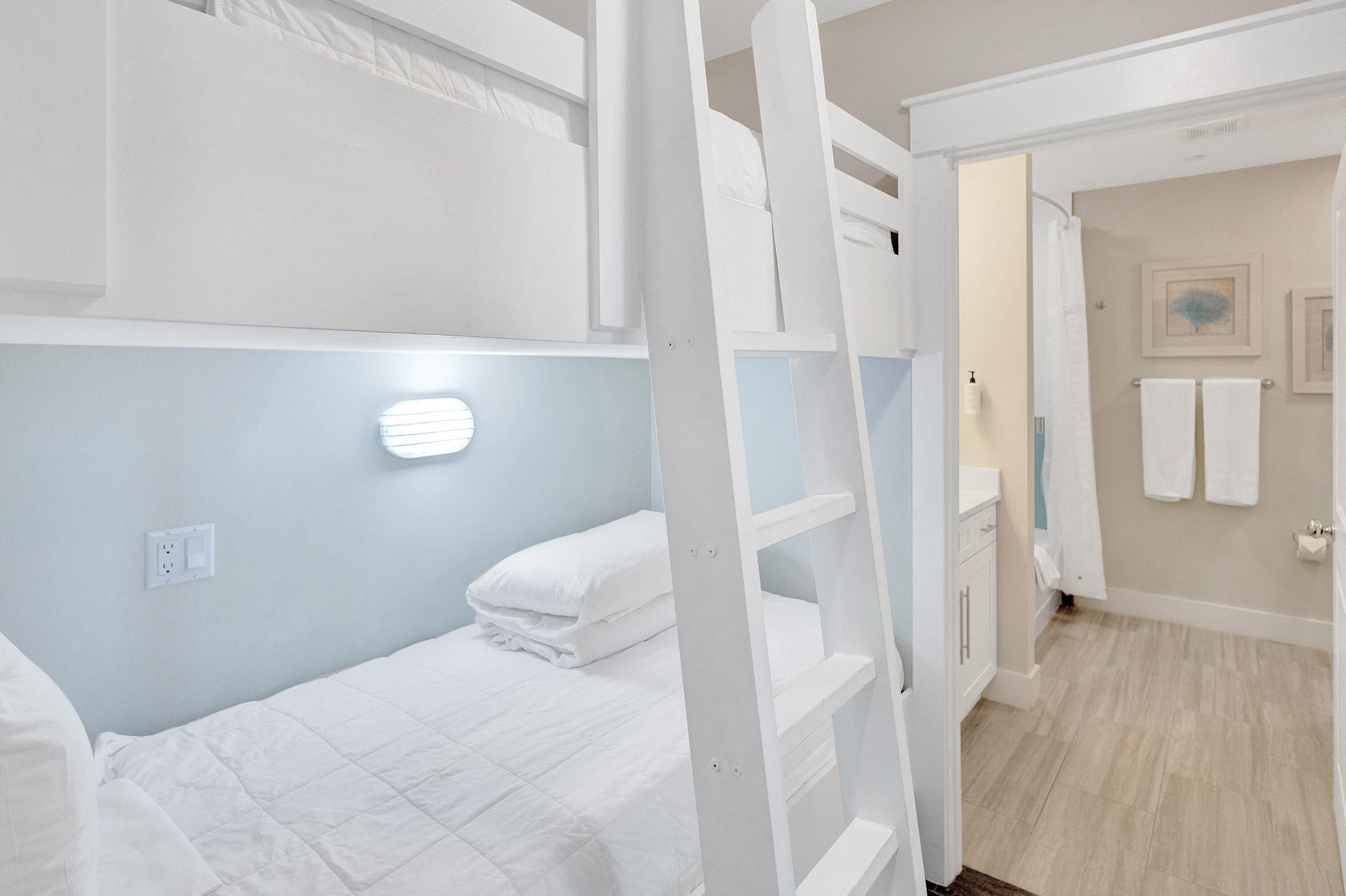 Parkside at the Henderson - Residential