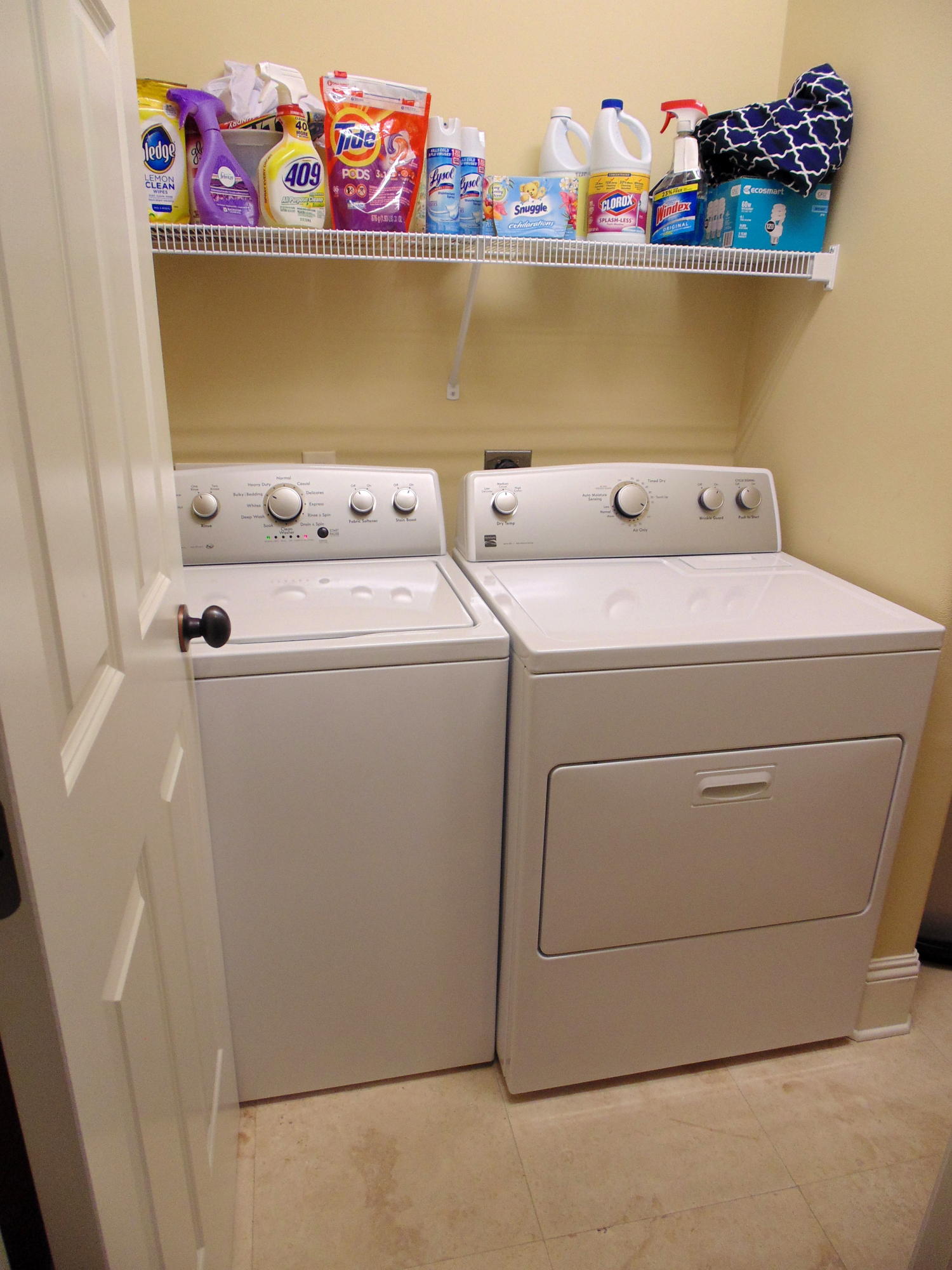 VILLA LAGO - Residential