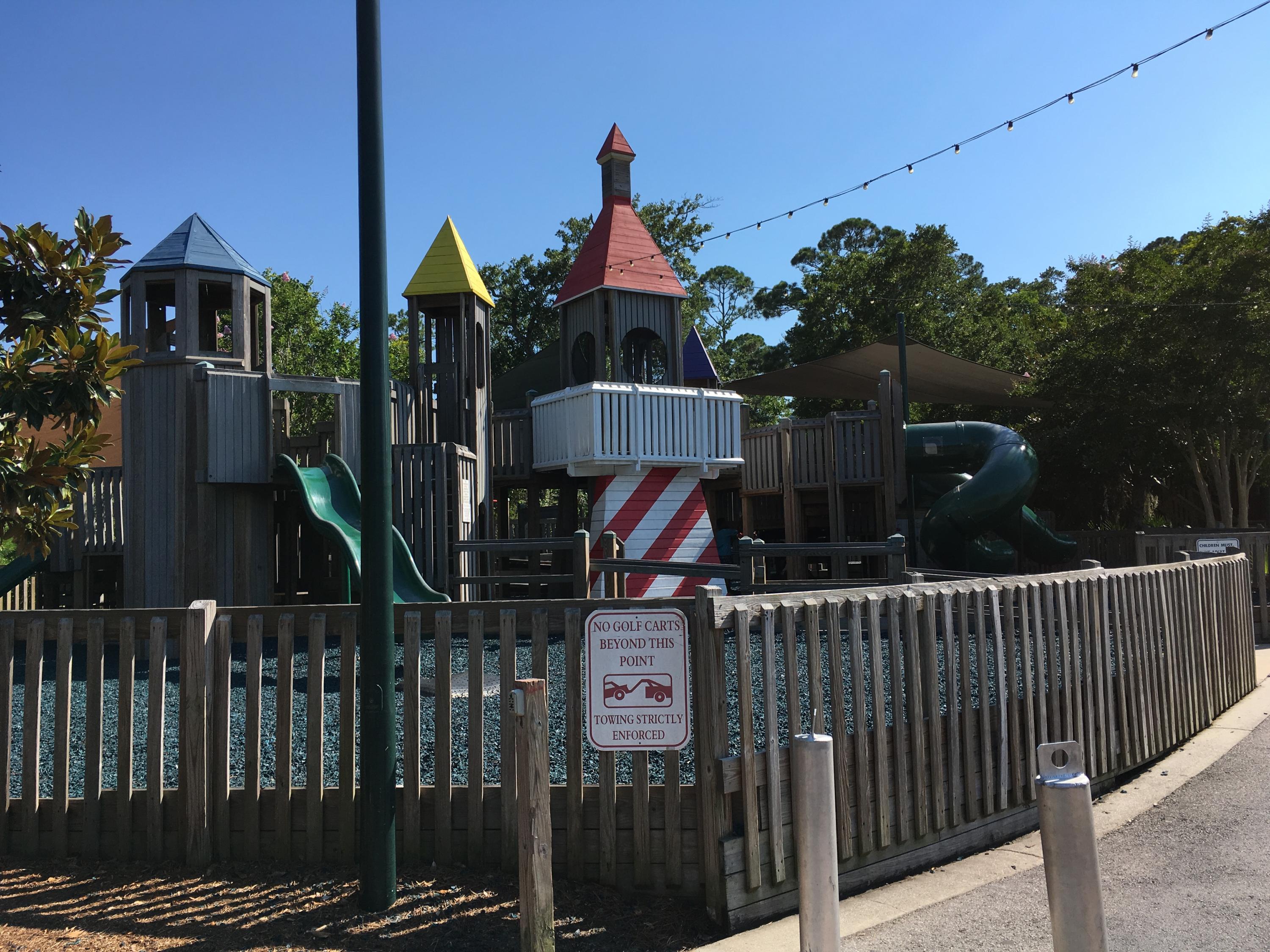 VILLA LAGO - Residential