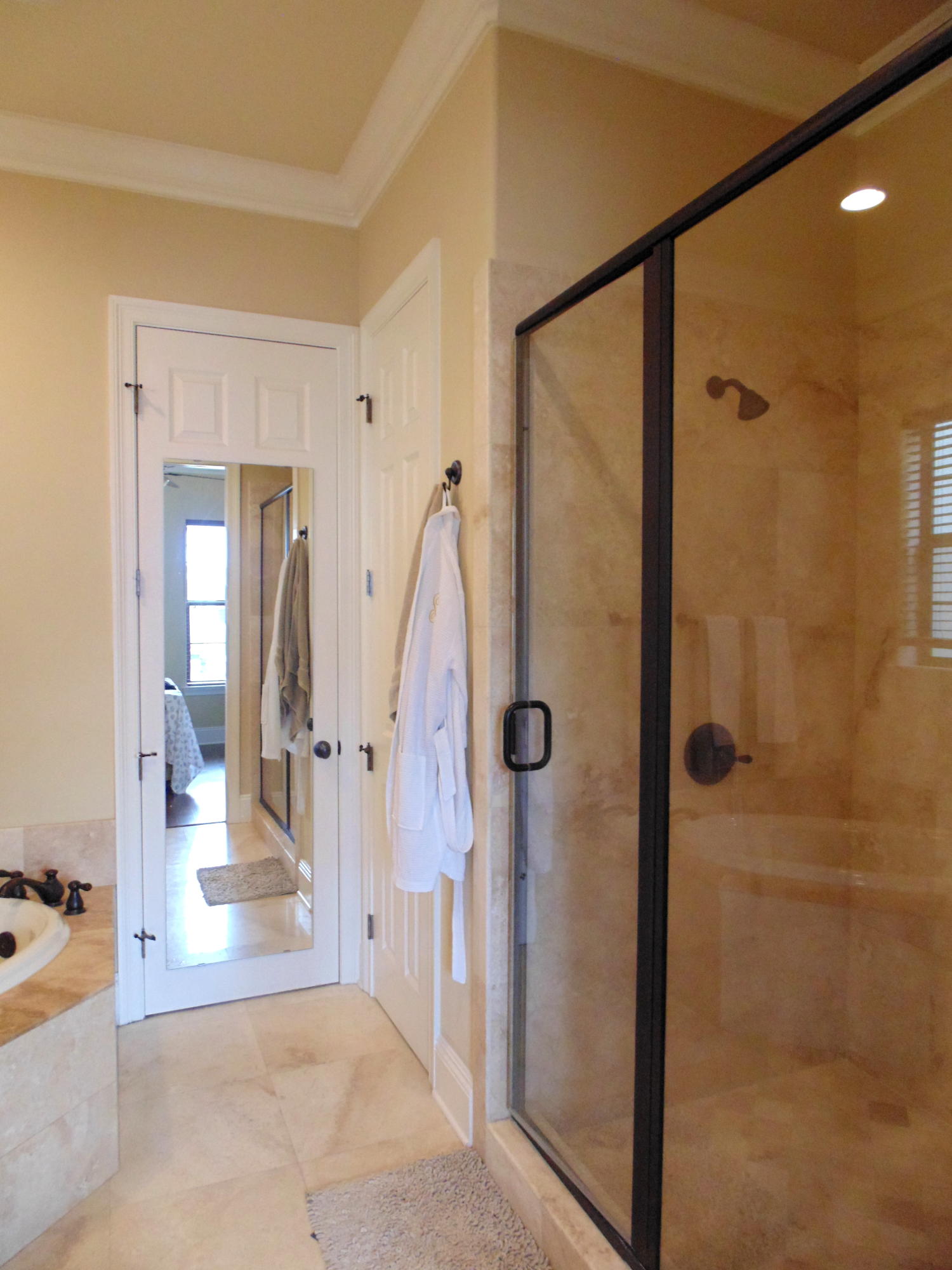 VILLA LAGO - Residential