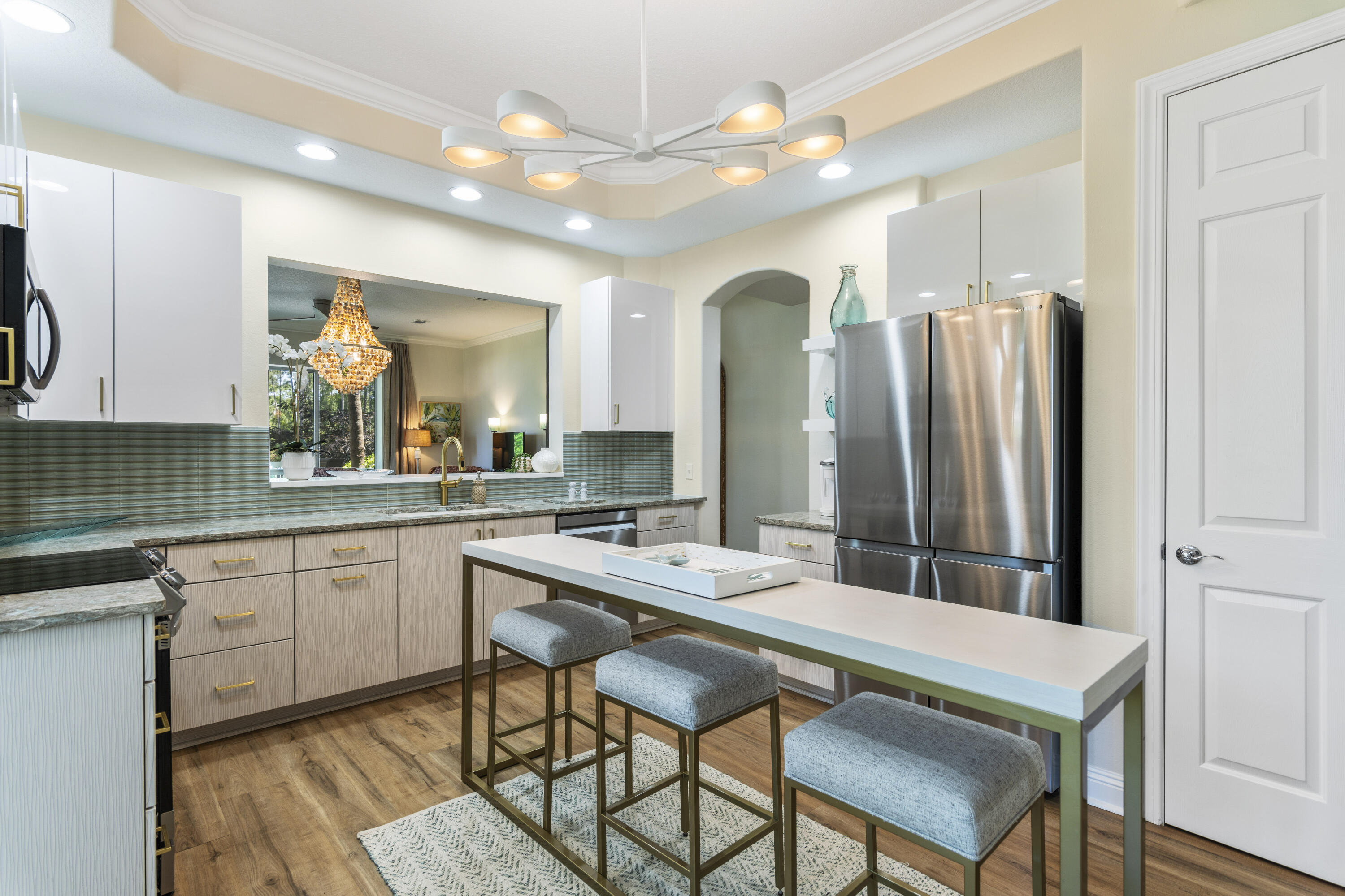 REGATTA BAY - Residential
