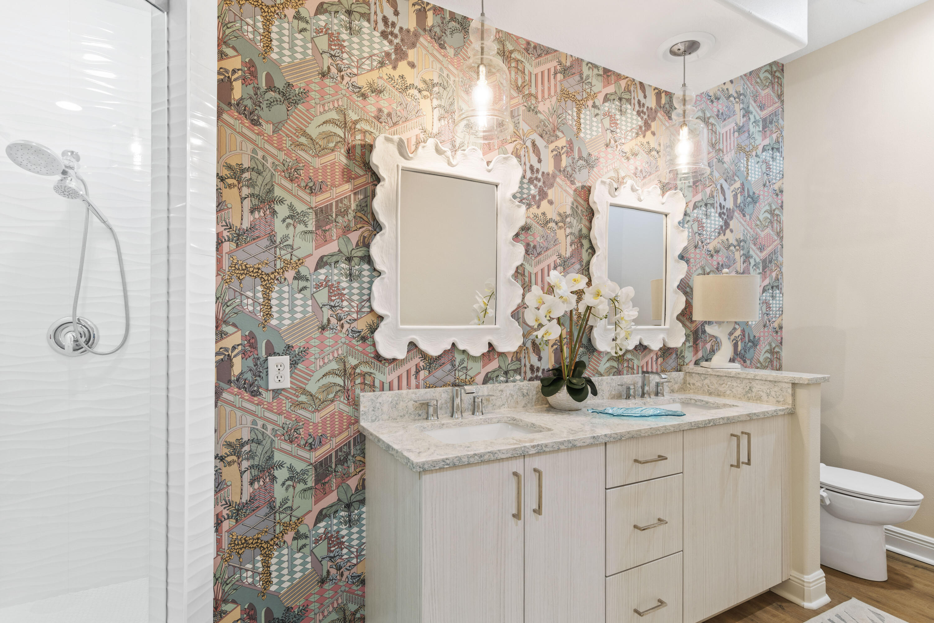 REGATTA BAY - Residential