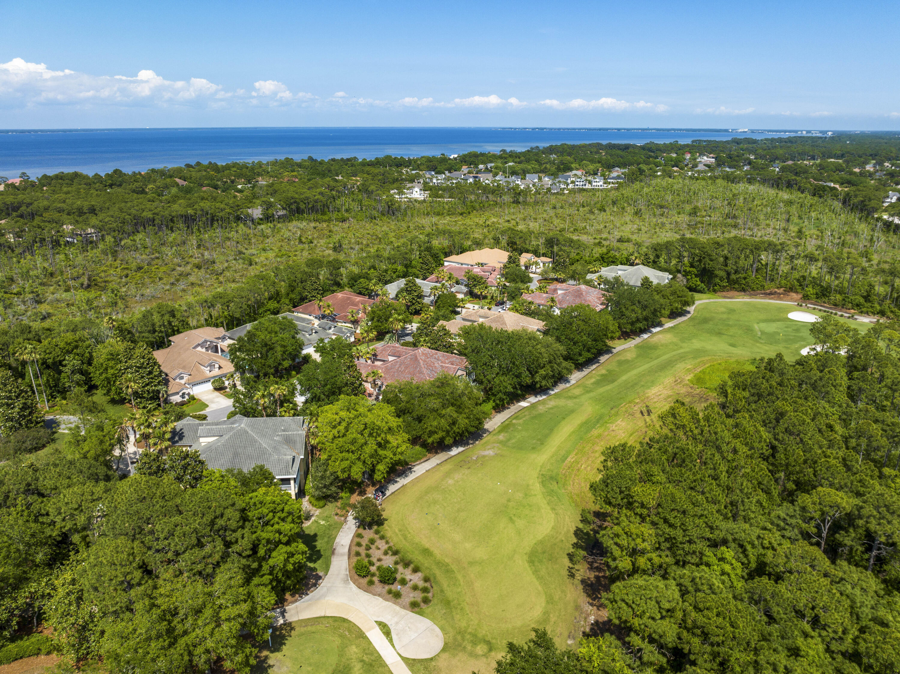 REGATTA BAY - Residential
