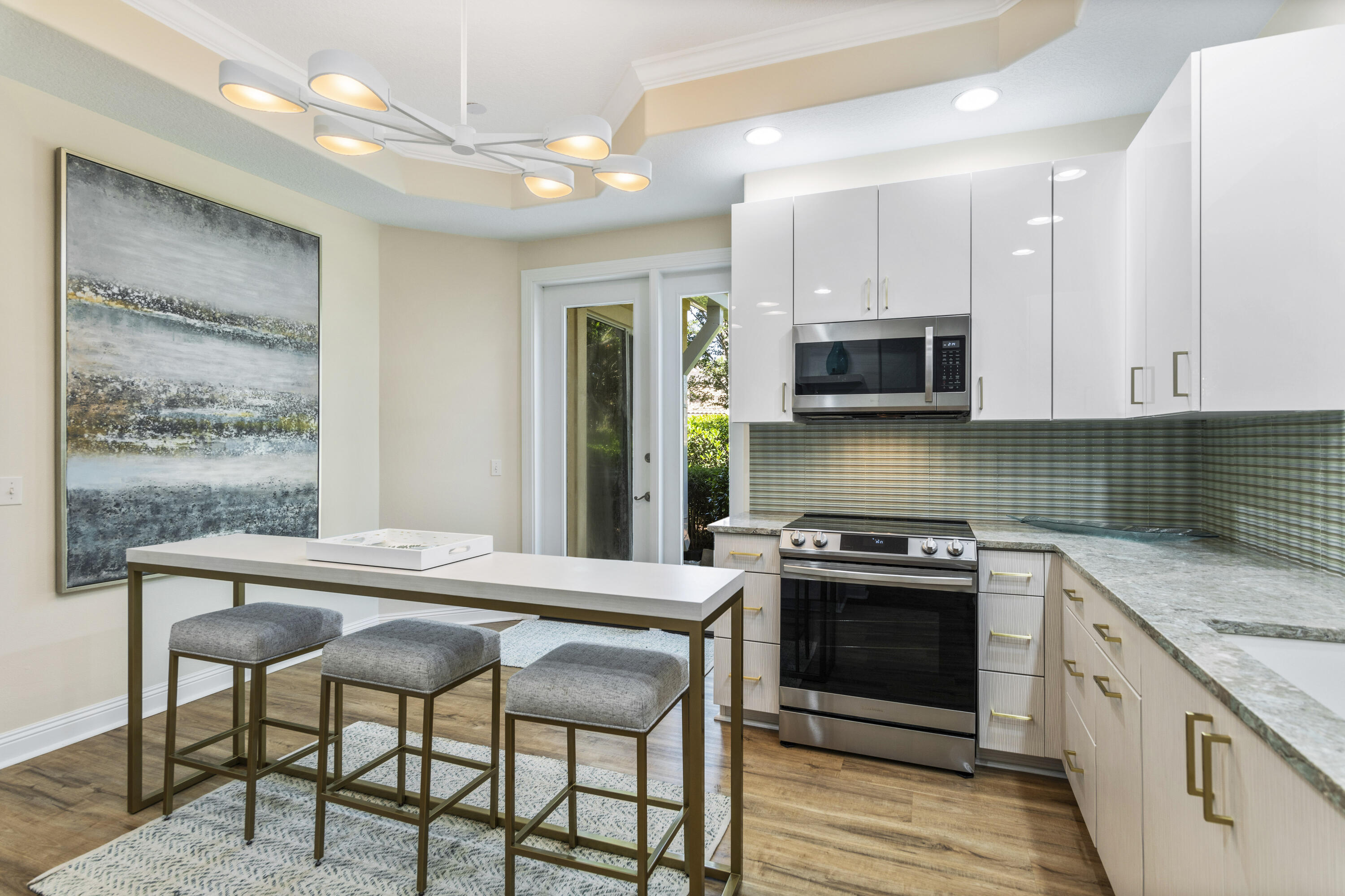 REGATTA BAY - Residential