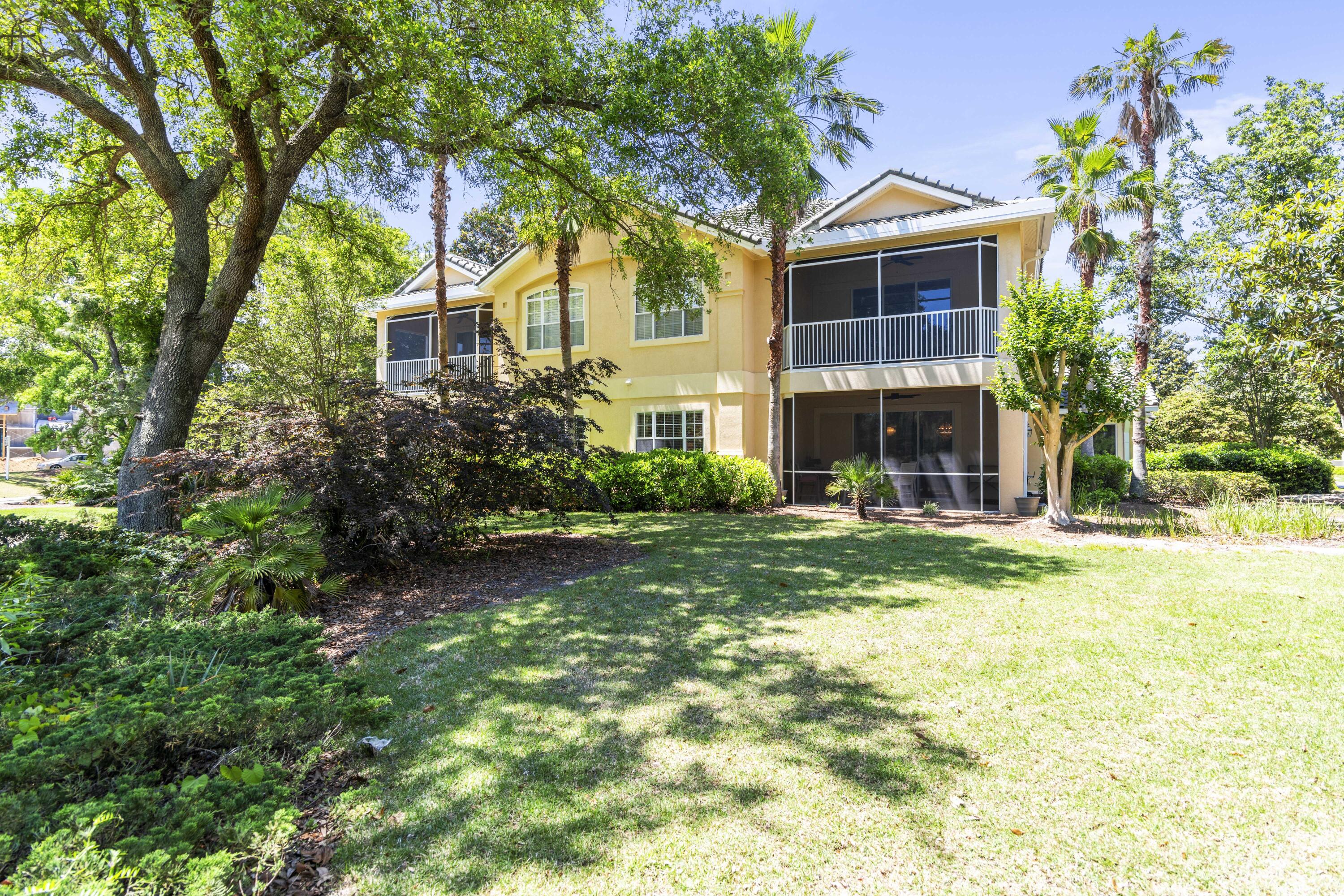 REGATTA BAY - Residential