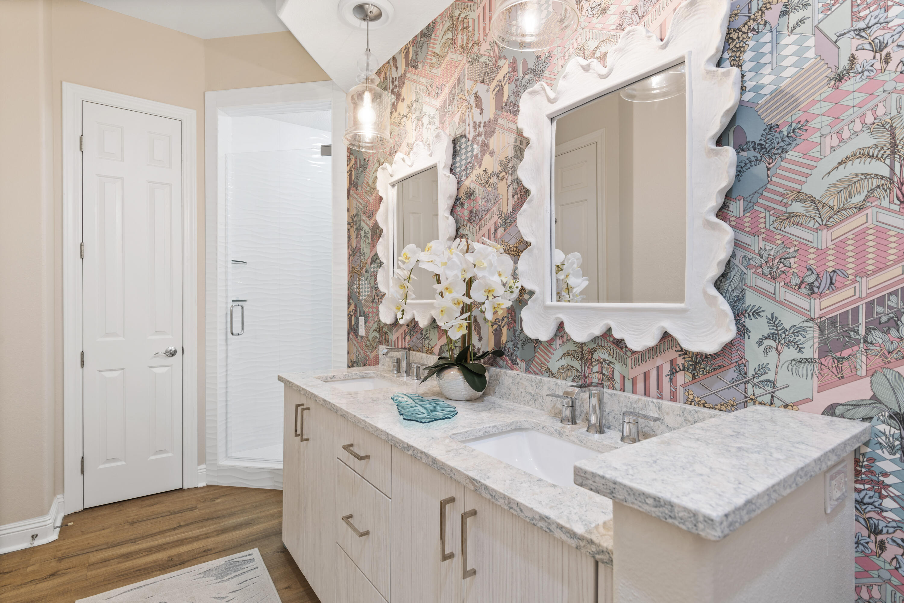 REGATTA BAY - Residential