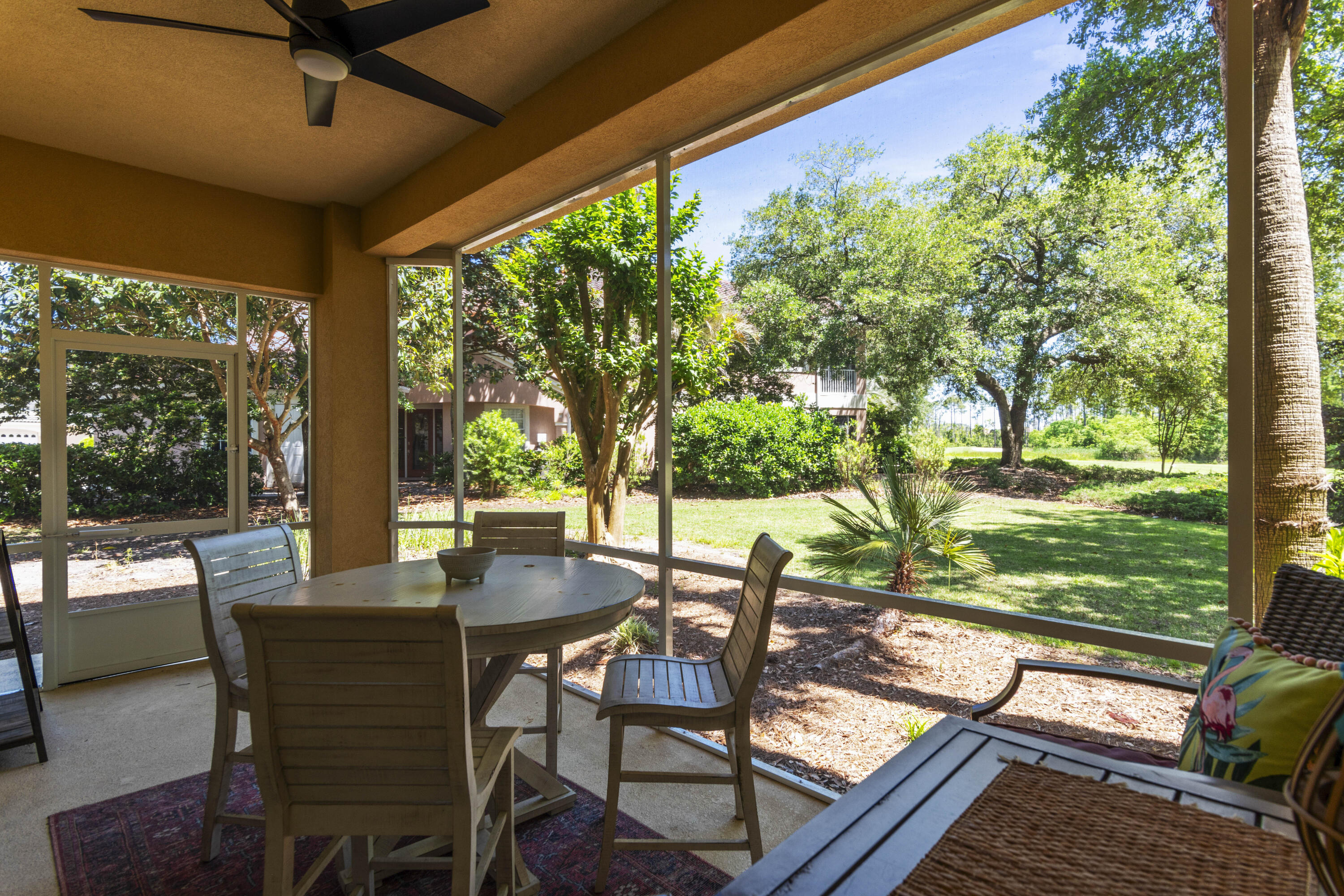 REGATTA BAY - Residential