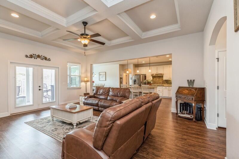 HAMMOCK BAY - Residential