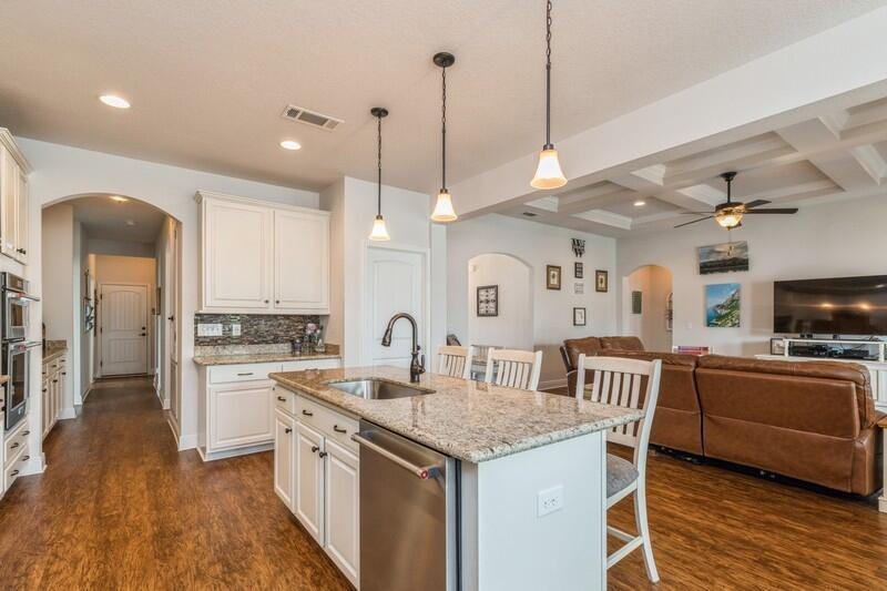 HAMMOCK BAY - Residential