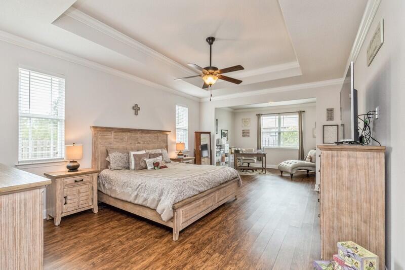 HAMMOCK BAY - Residential