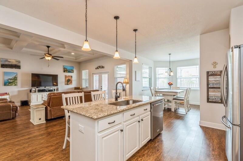 HAMMOCK BAY - Residential