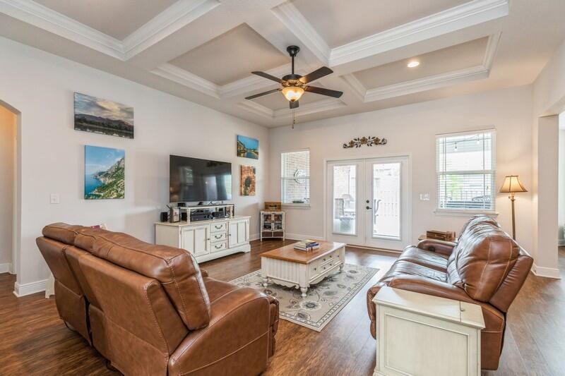 HAMMOCK BAY - Residential