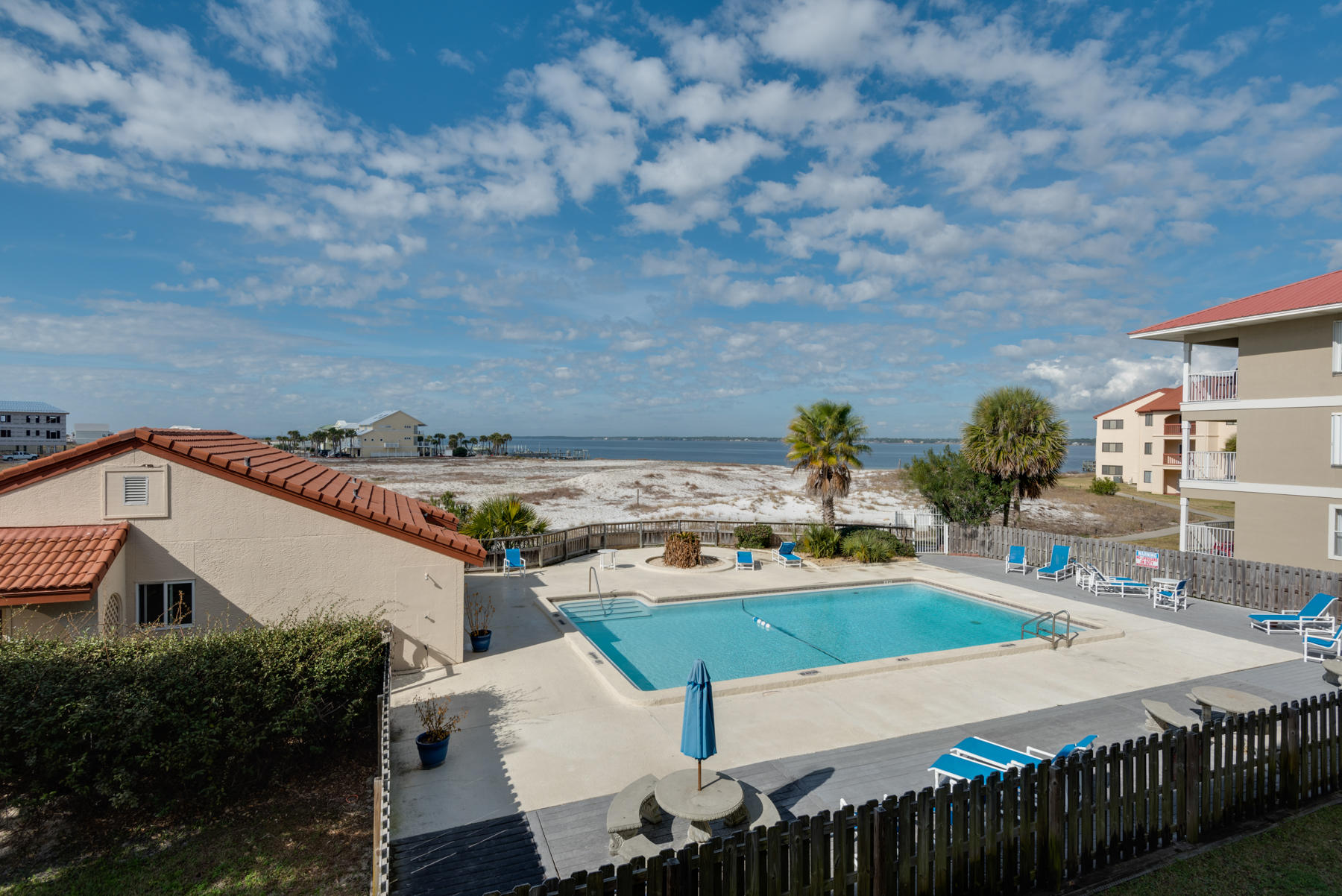 SUNSET HARBOUR VILLAS CONDO - Residential