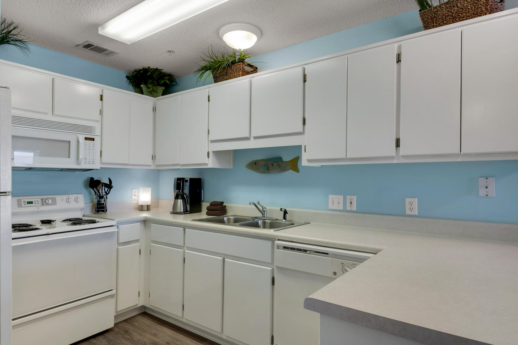 SUNSET HARBOUR VILLAS CONDO - Residential