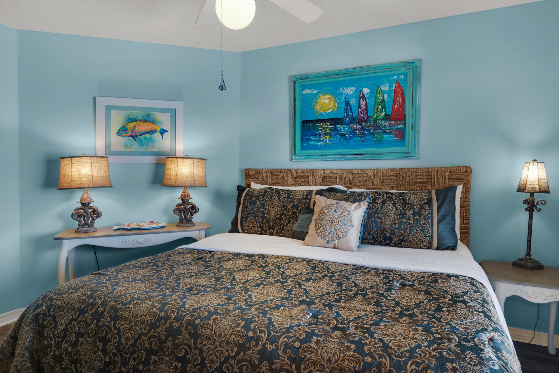 SUNSET HARBOUR VILLAS CONDO - Residential